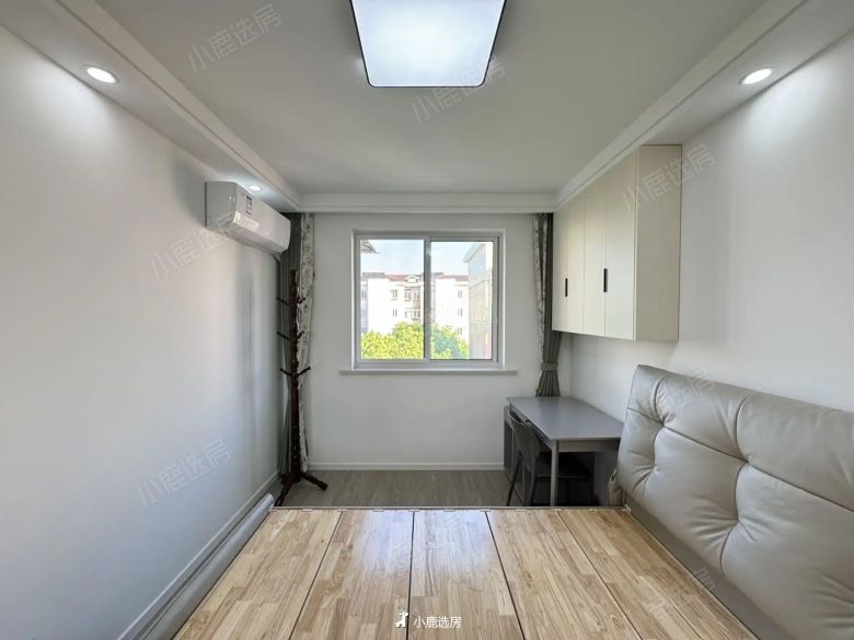 紫薇新村 随时看房·