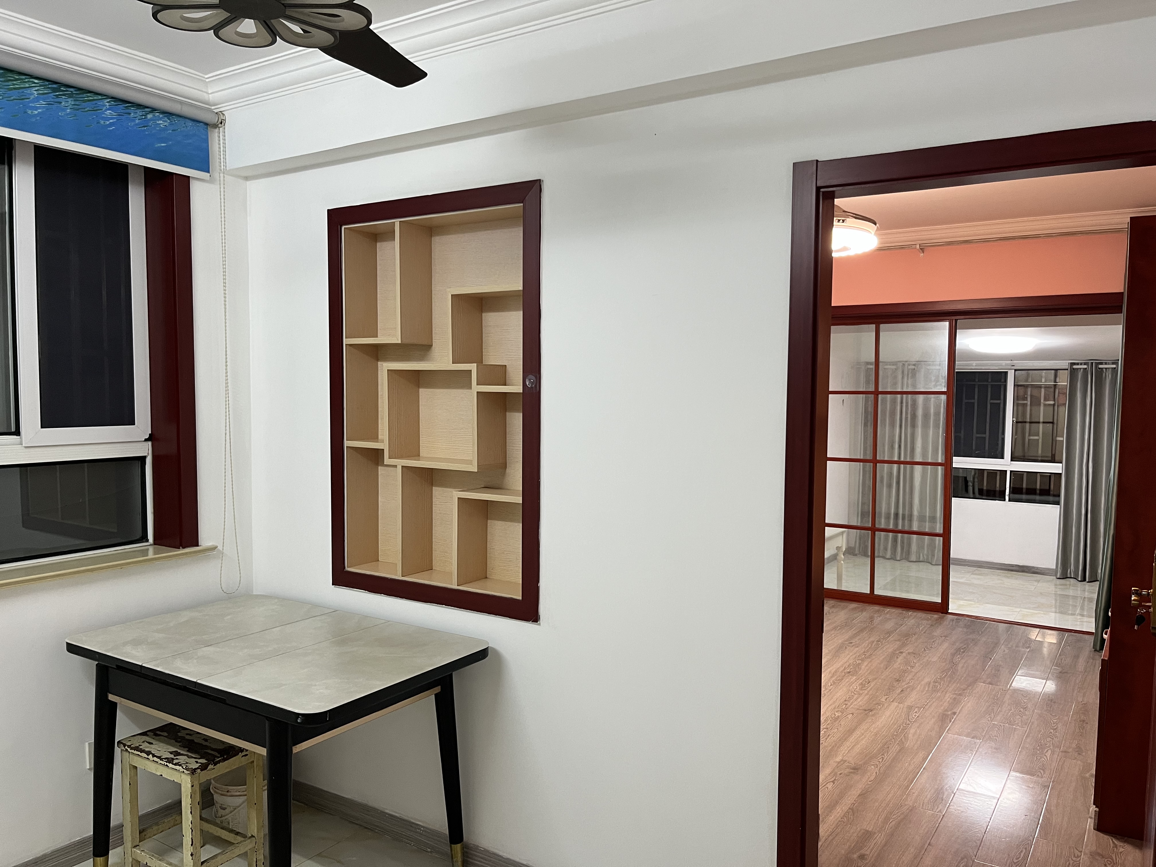 华浜新村，底楼带天井 随时看房·