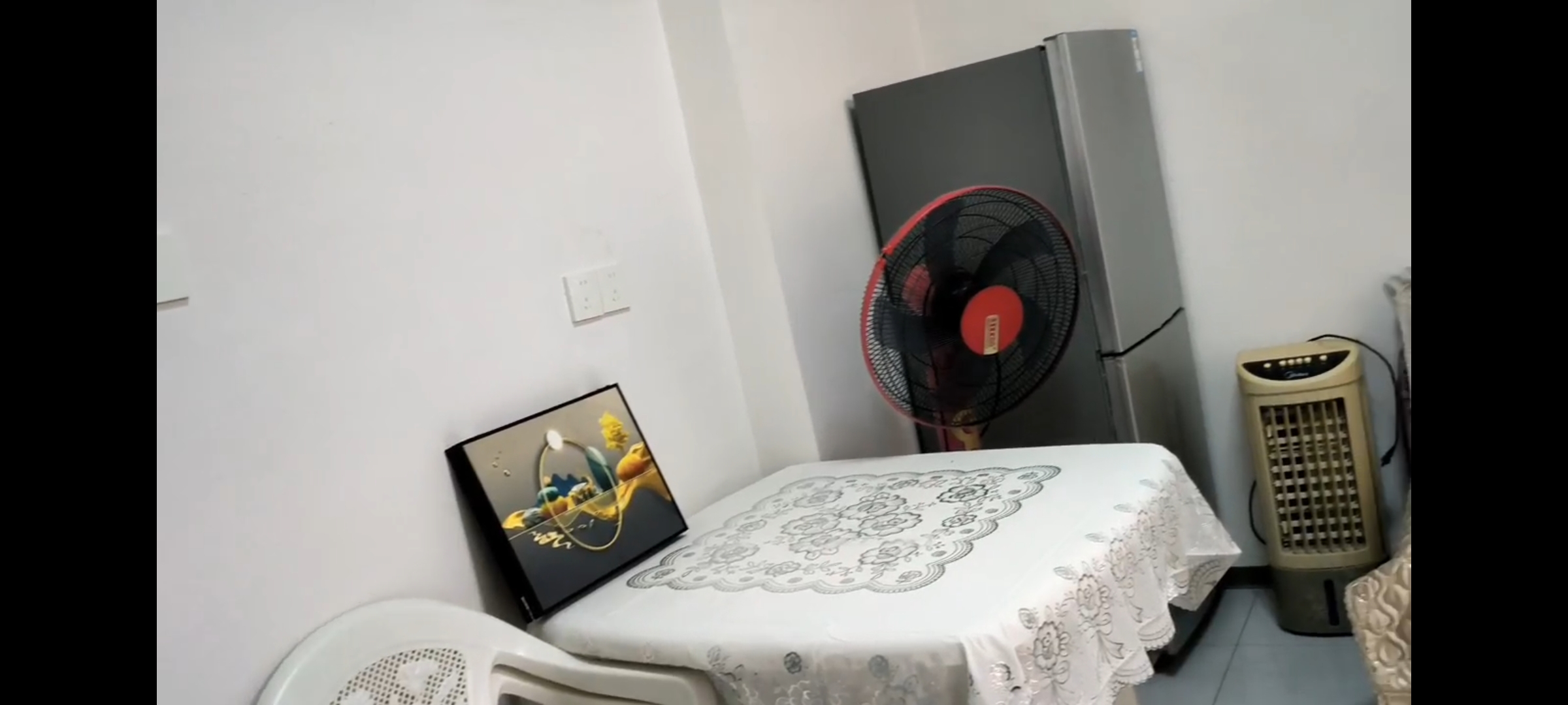 荷花园一期 随时看房·