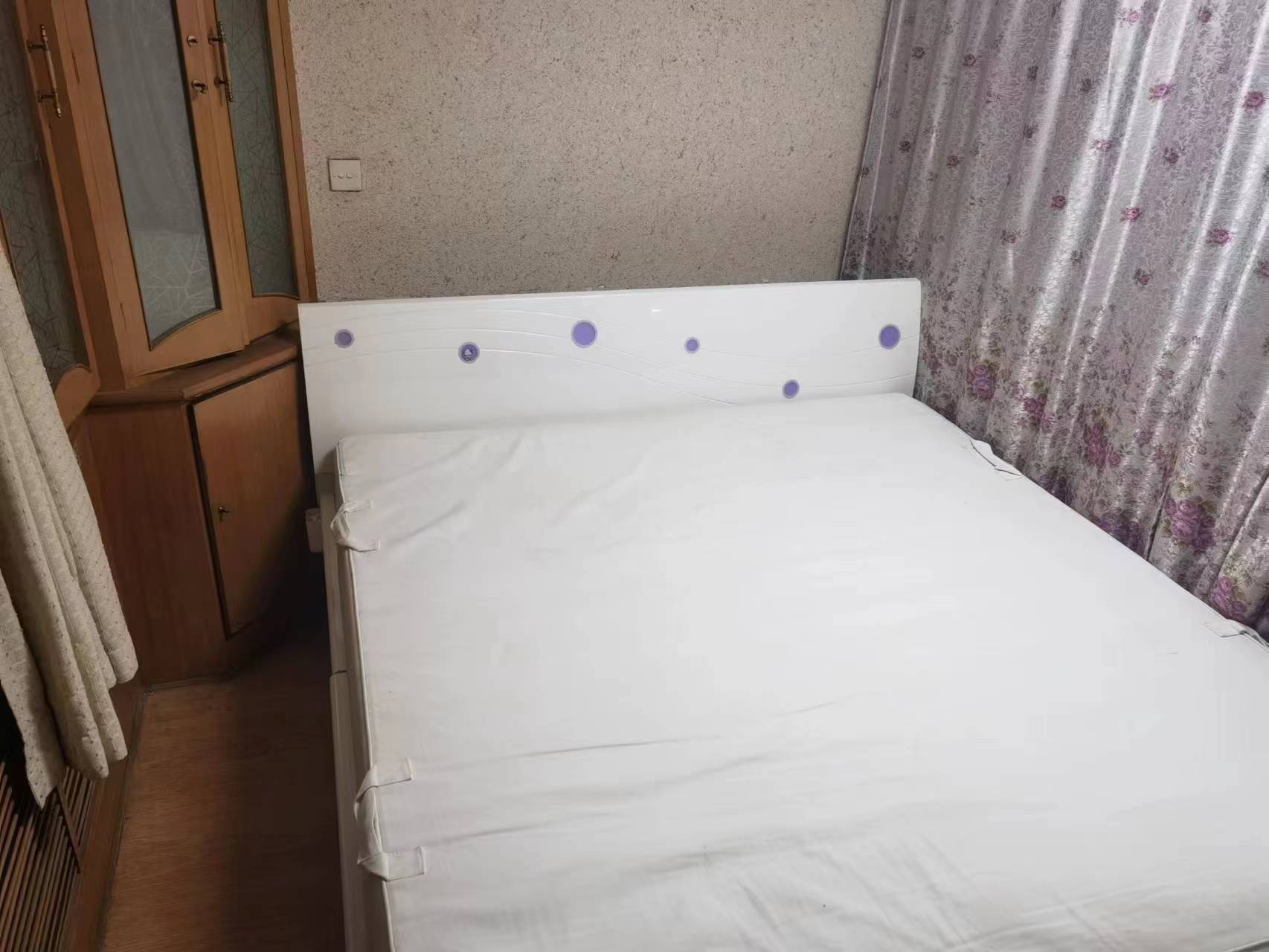 牛街东里一区 随时看房·
