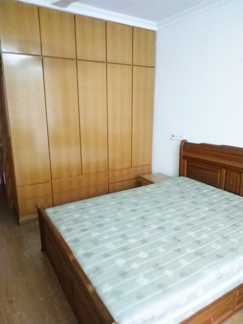 桂康小区 2居室 6800元/月