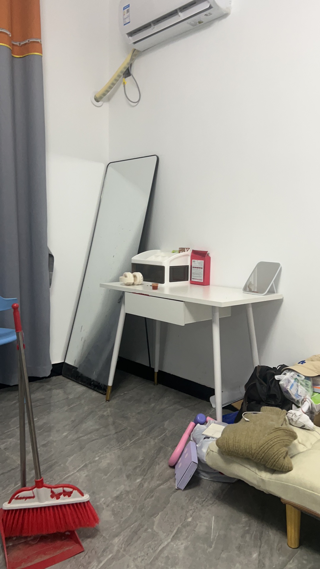 申家楼新村 随时看房·