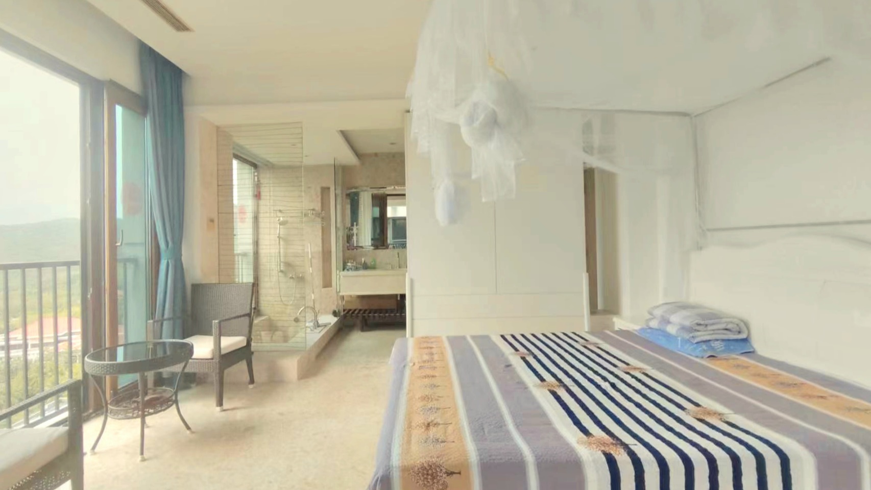 半山半岛双海湾 随时看房·