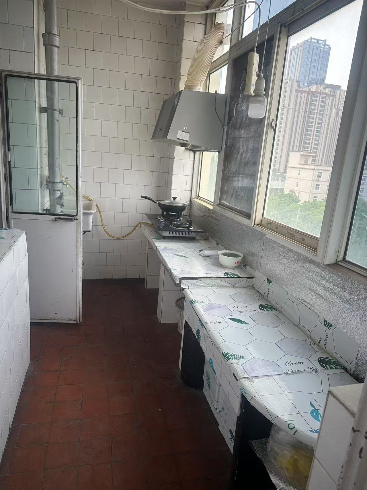 省五建小区 随时看房·