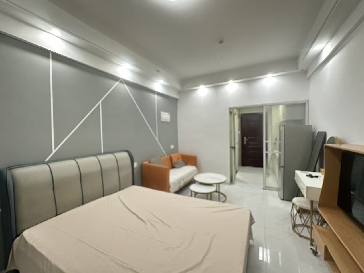 和昌中央悦府）