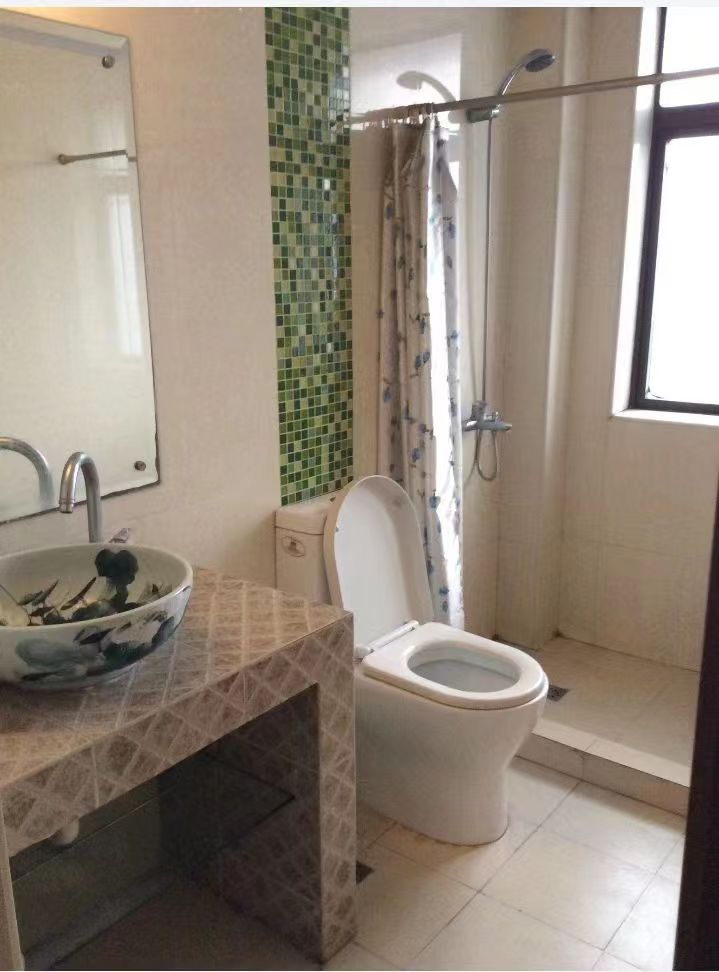航华一村 随时看房·
