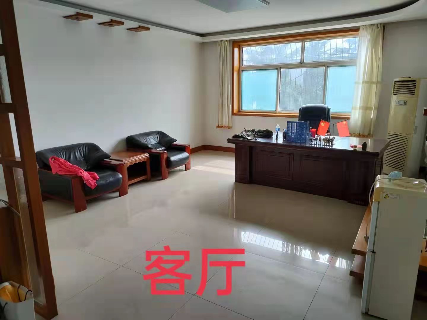 福景花园 3居室 1200元/月