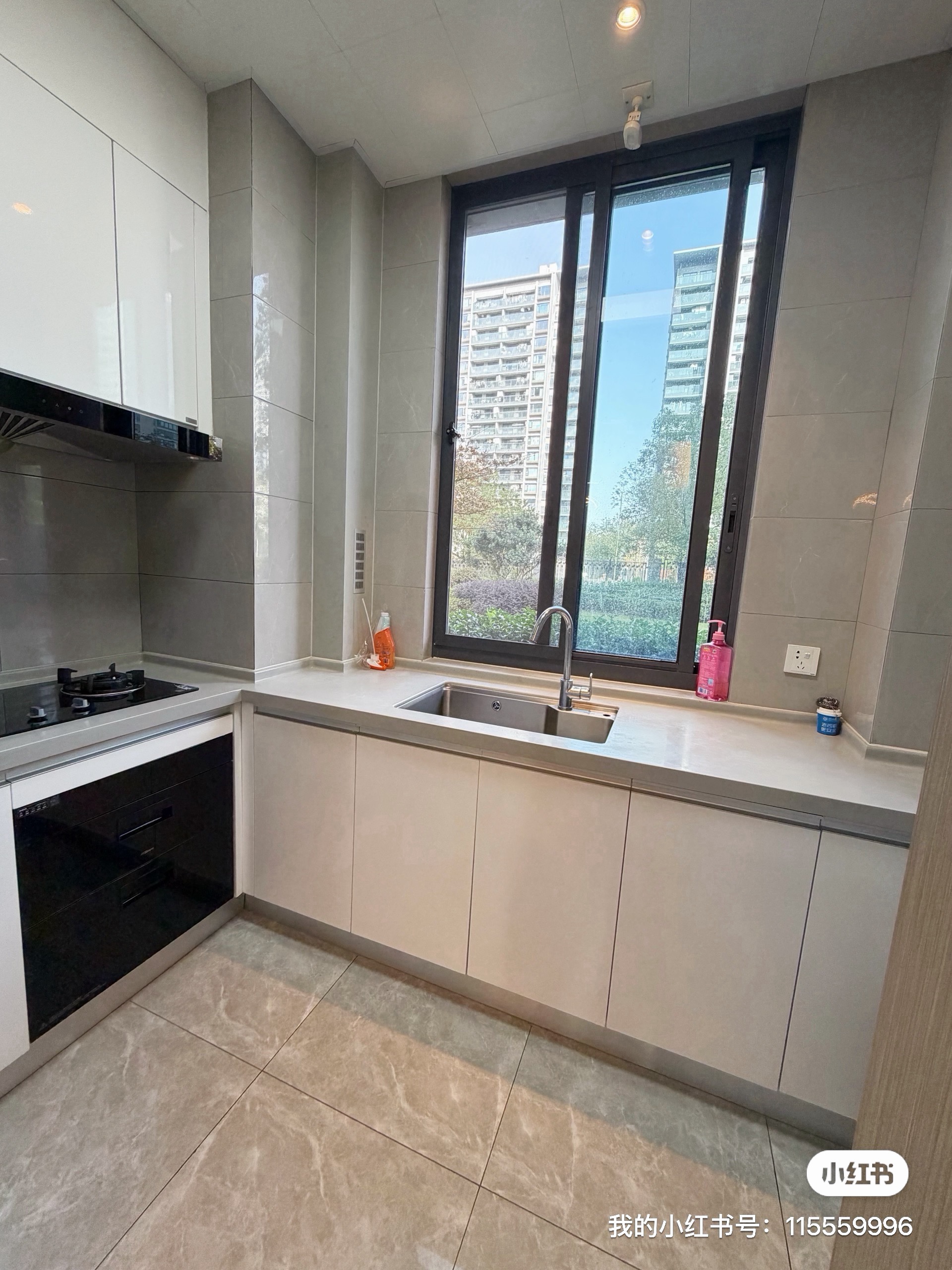 花曜里 随时看房·