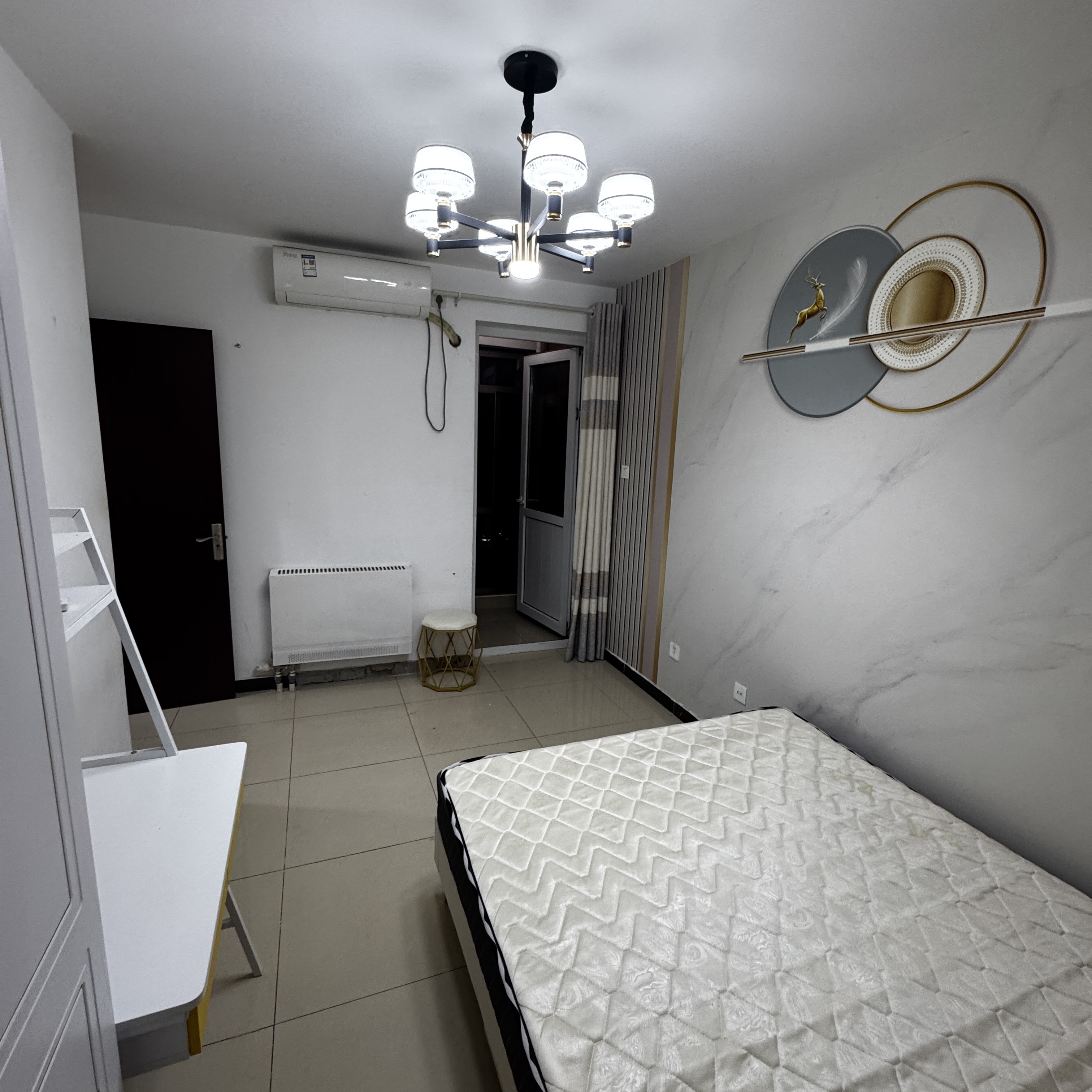 鸿博家园二期F区 随时看房·