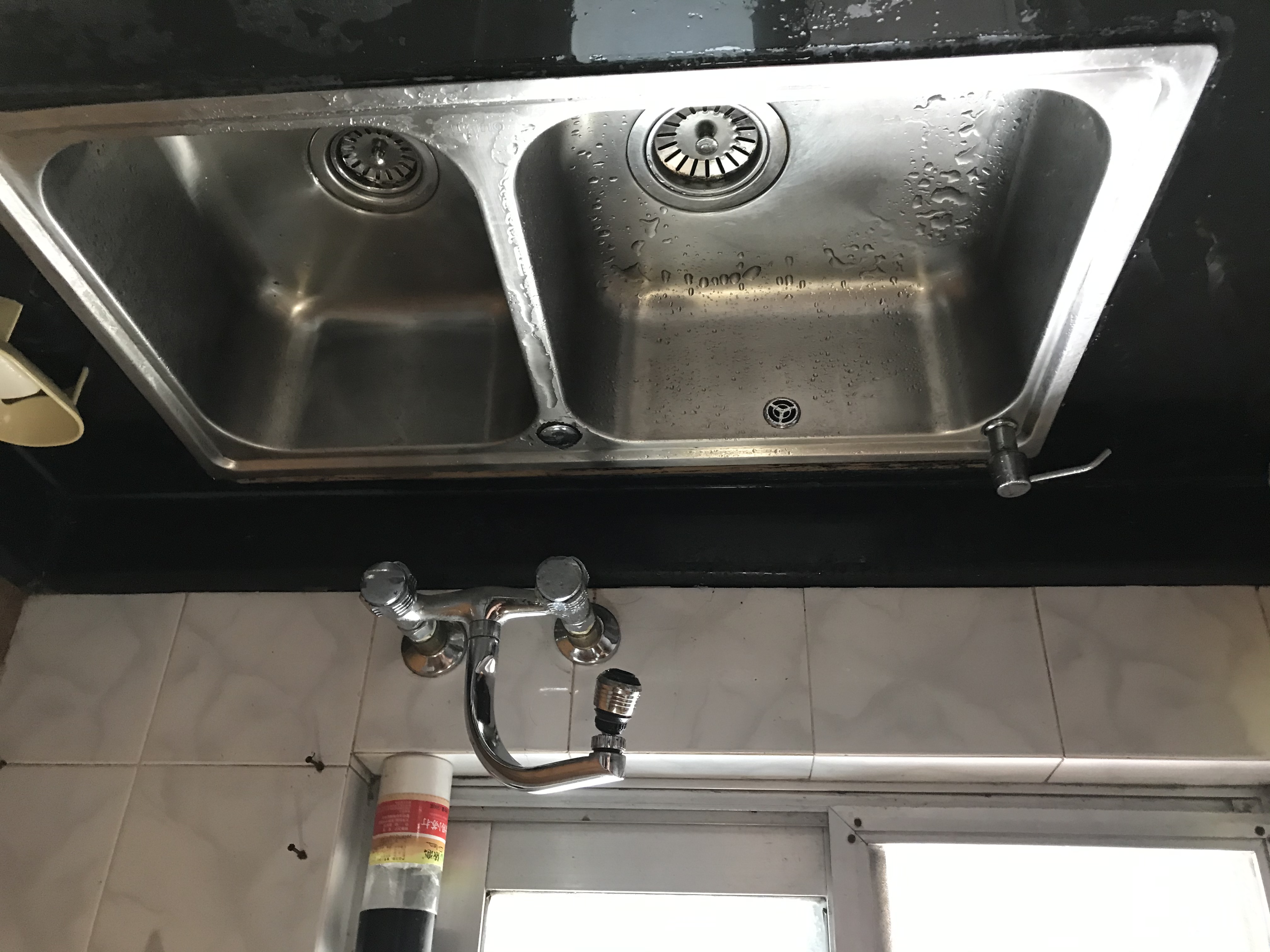 徐汇区梅陇十一村 随时看房·