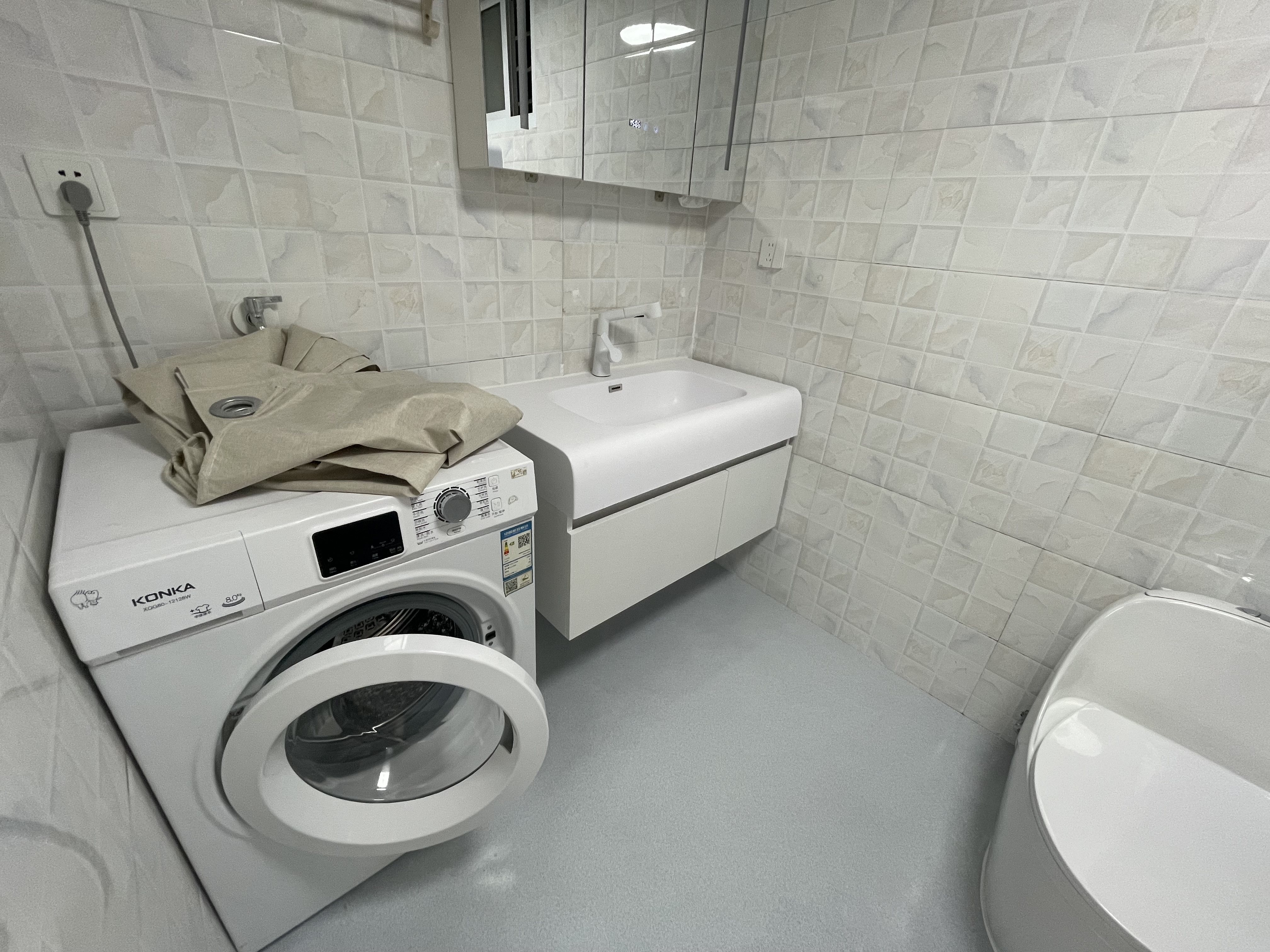 娄山关｜华苑小区 随时看房·