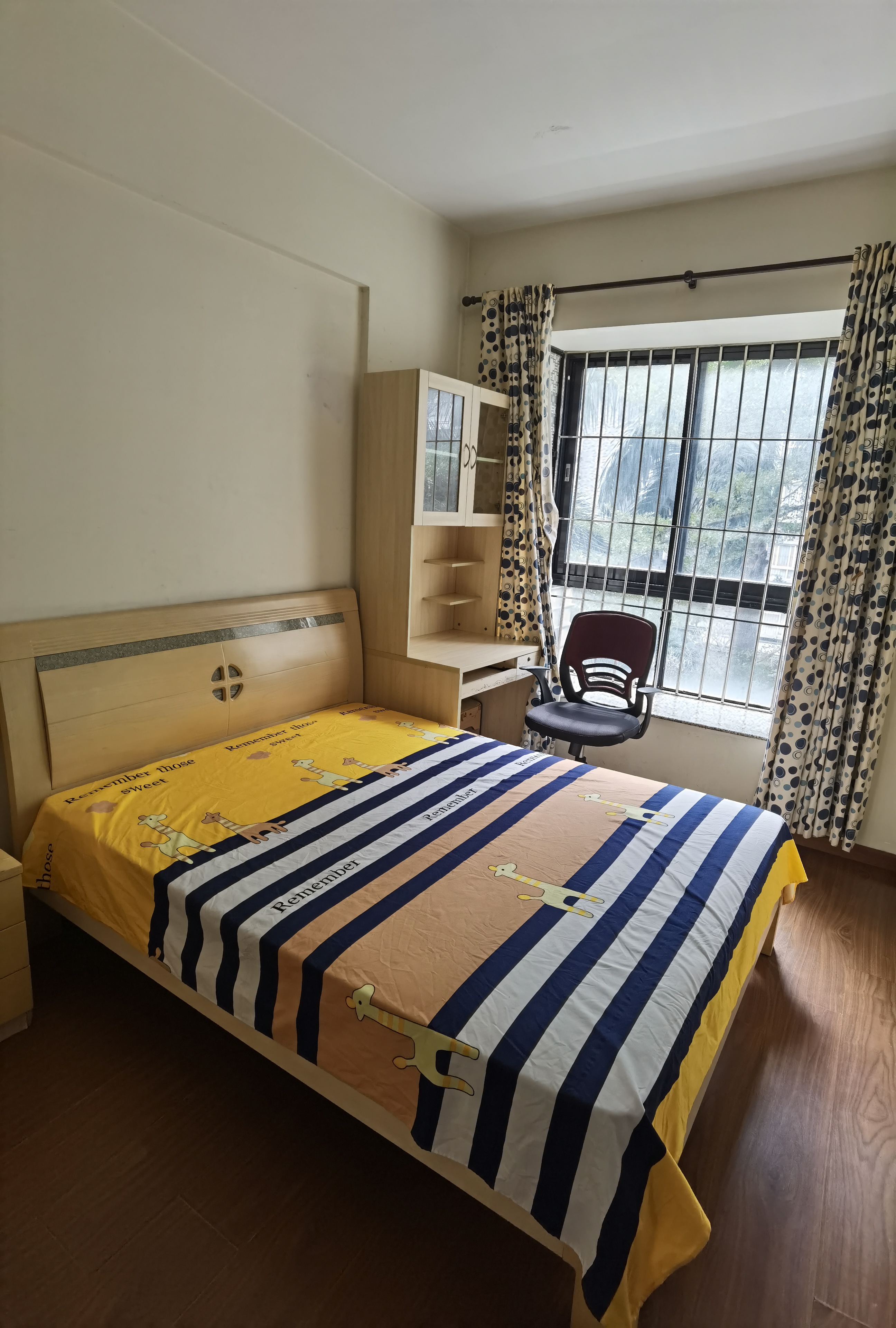 鸣翠花园 随时看房·