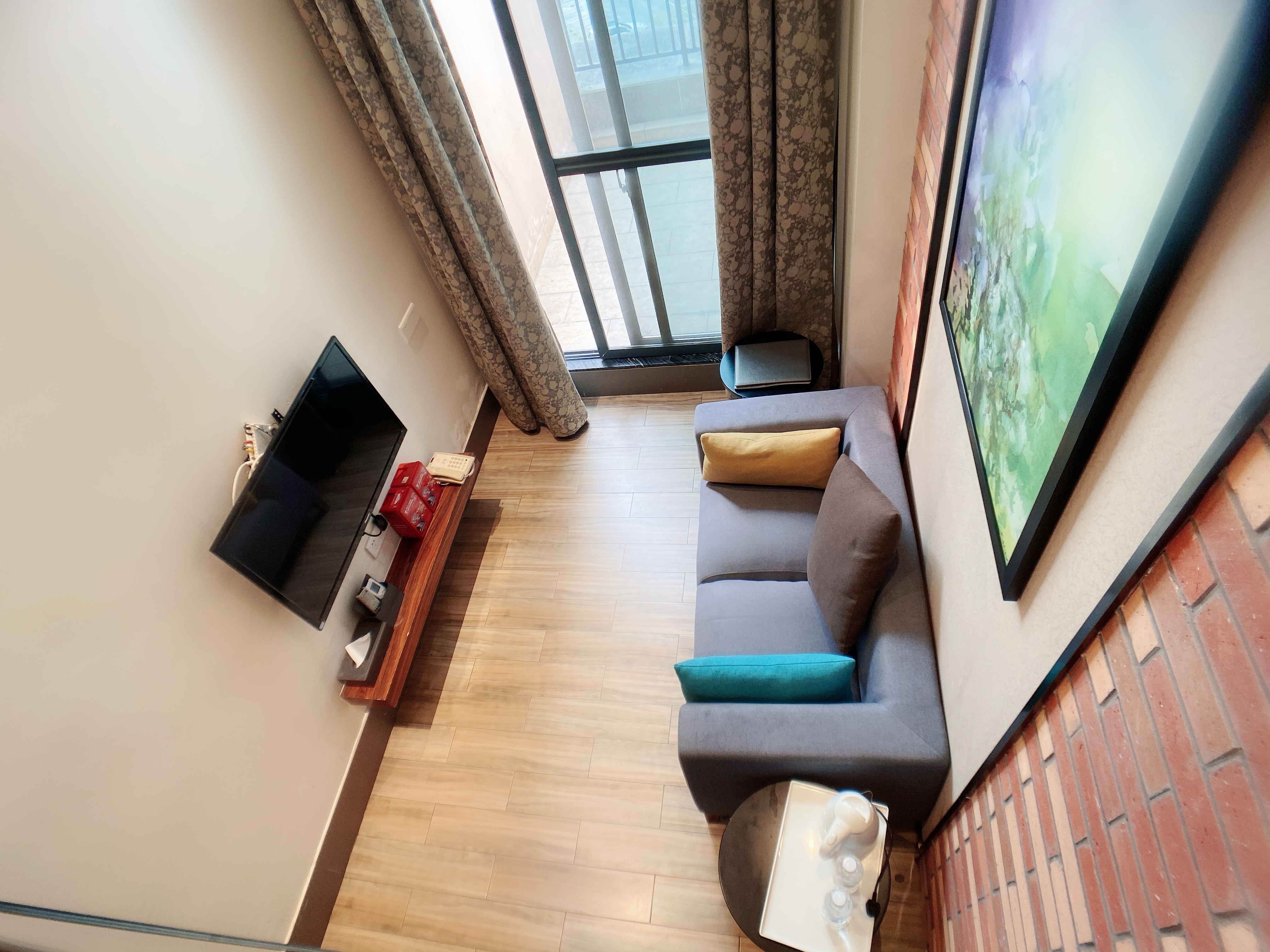 翠岭华庭 1居室 3000元/月