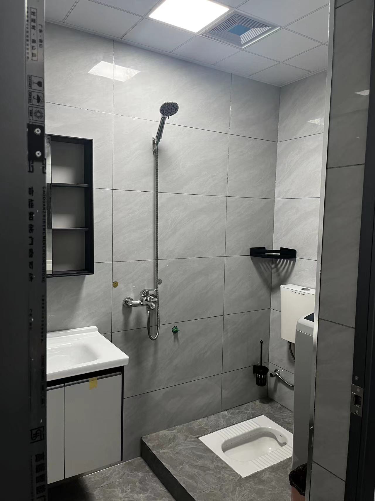 昭阳大道自建房 随时看房·