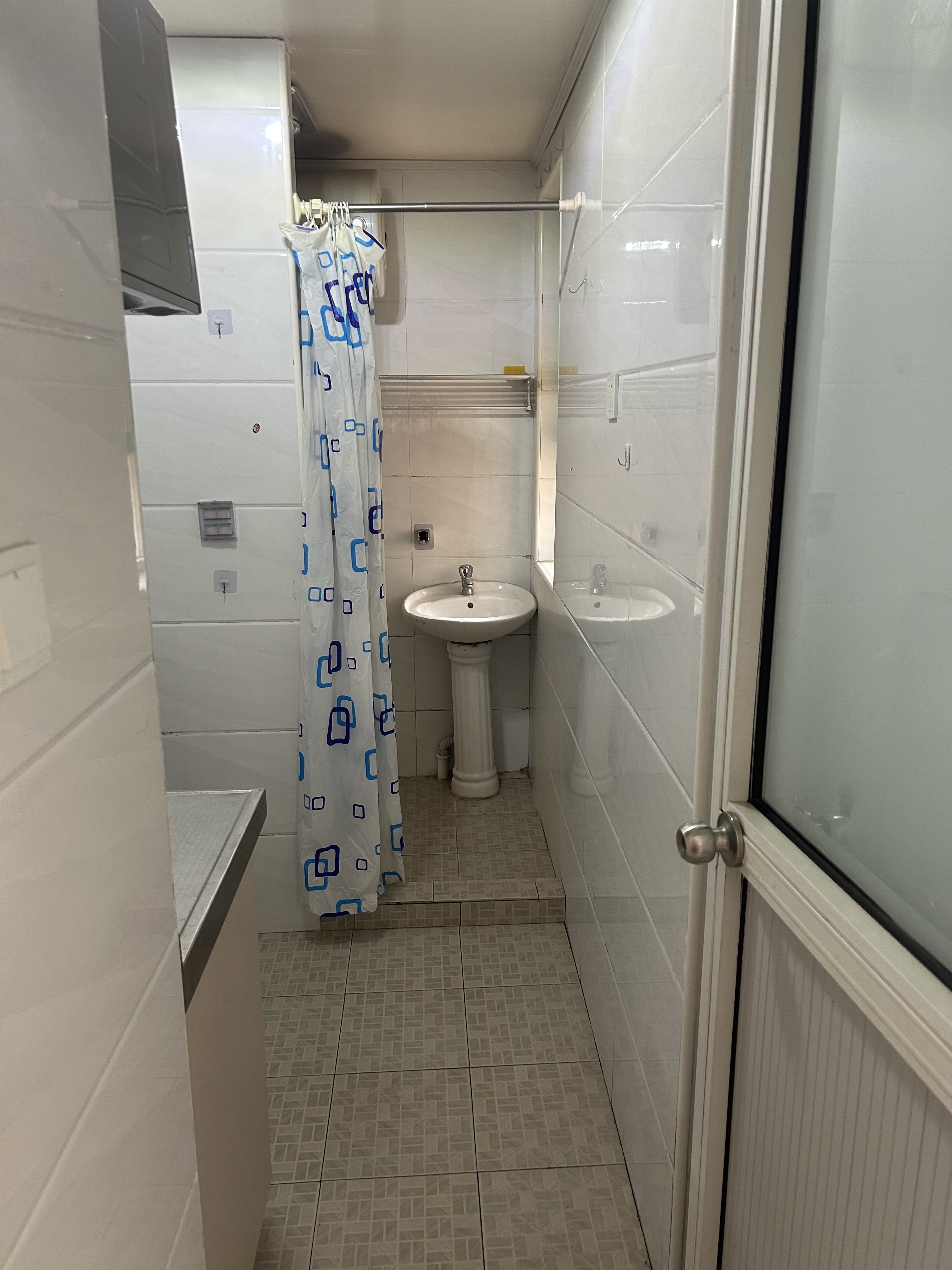 爱博三村 随时看房·
