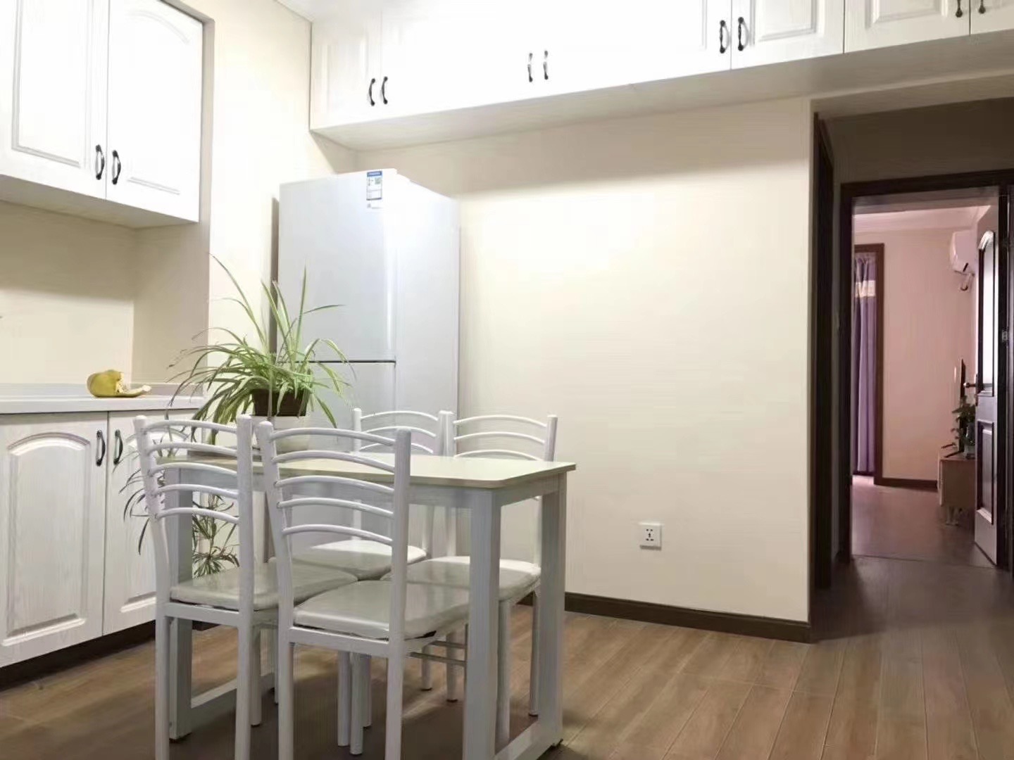 钦州花苑 1居室 6600元/月