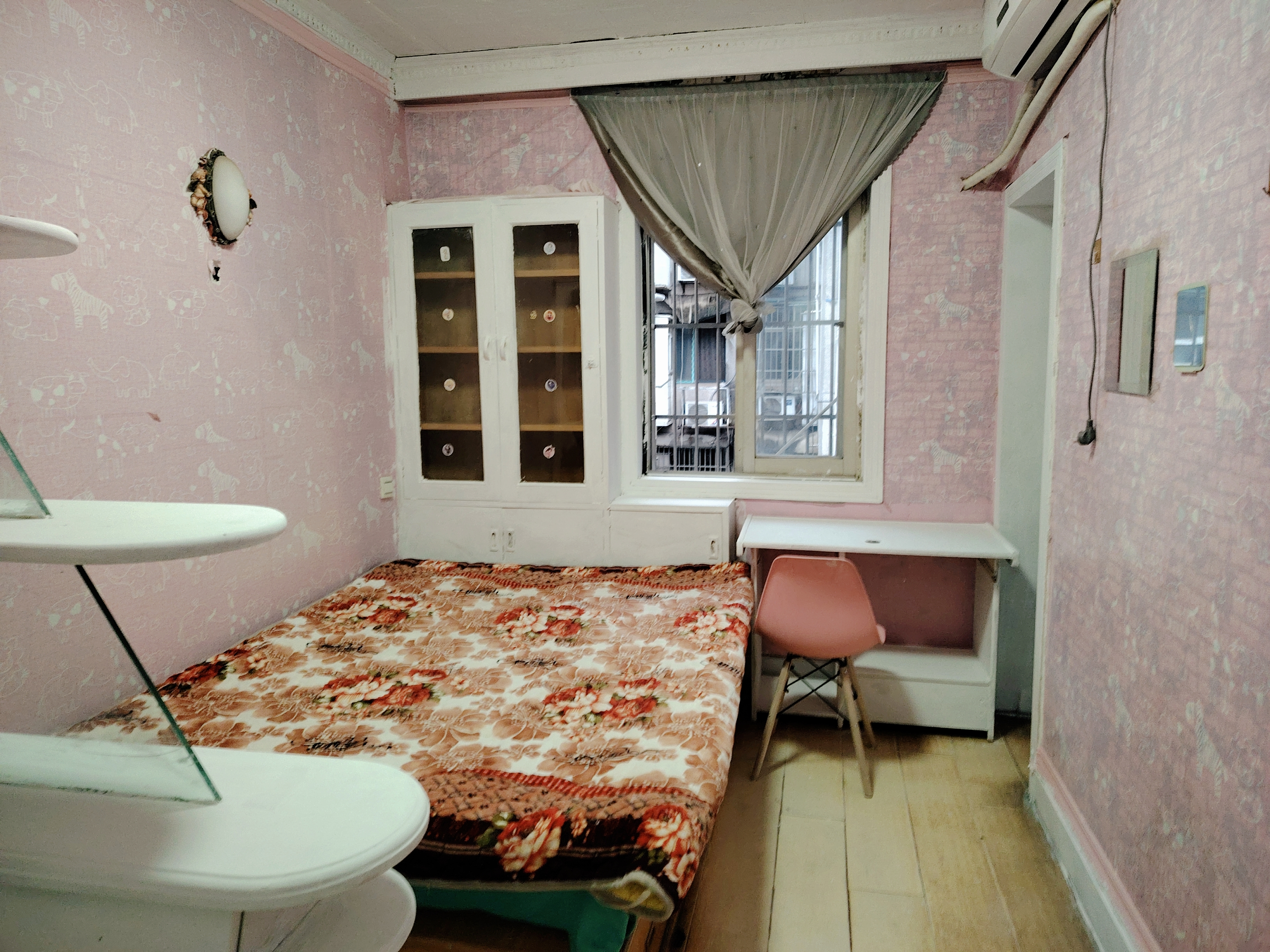 解放四村新一栋 随时看房·