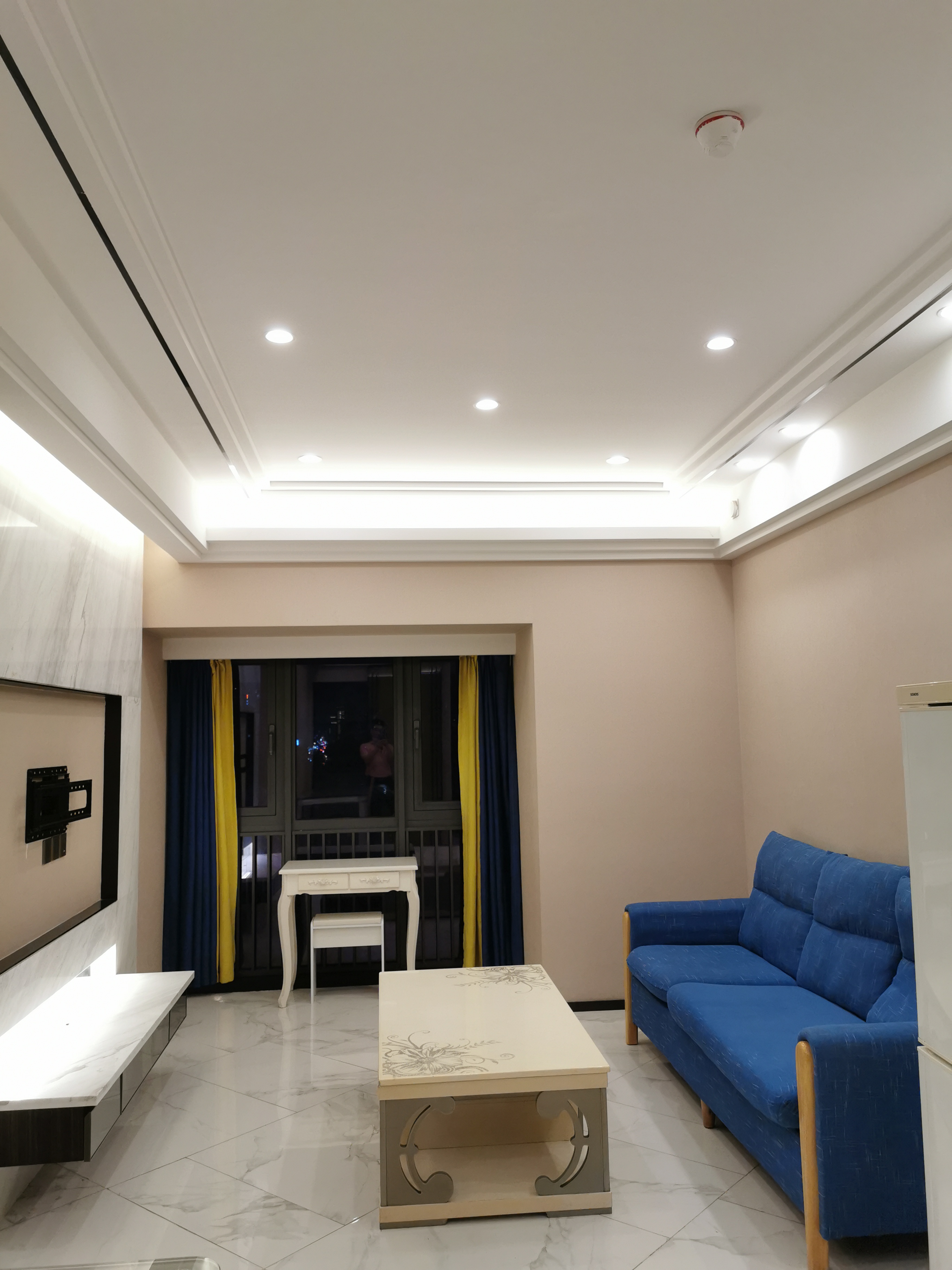 豪方天际 3居室 8300元/月