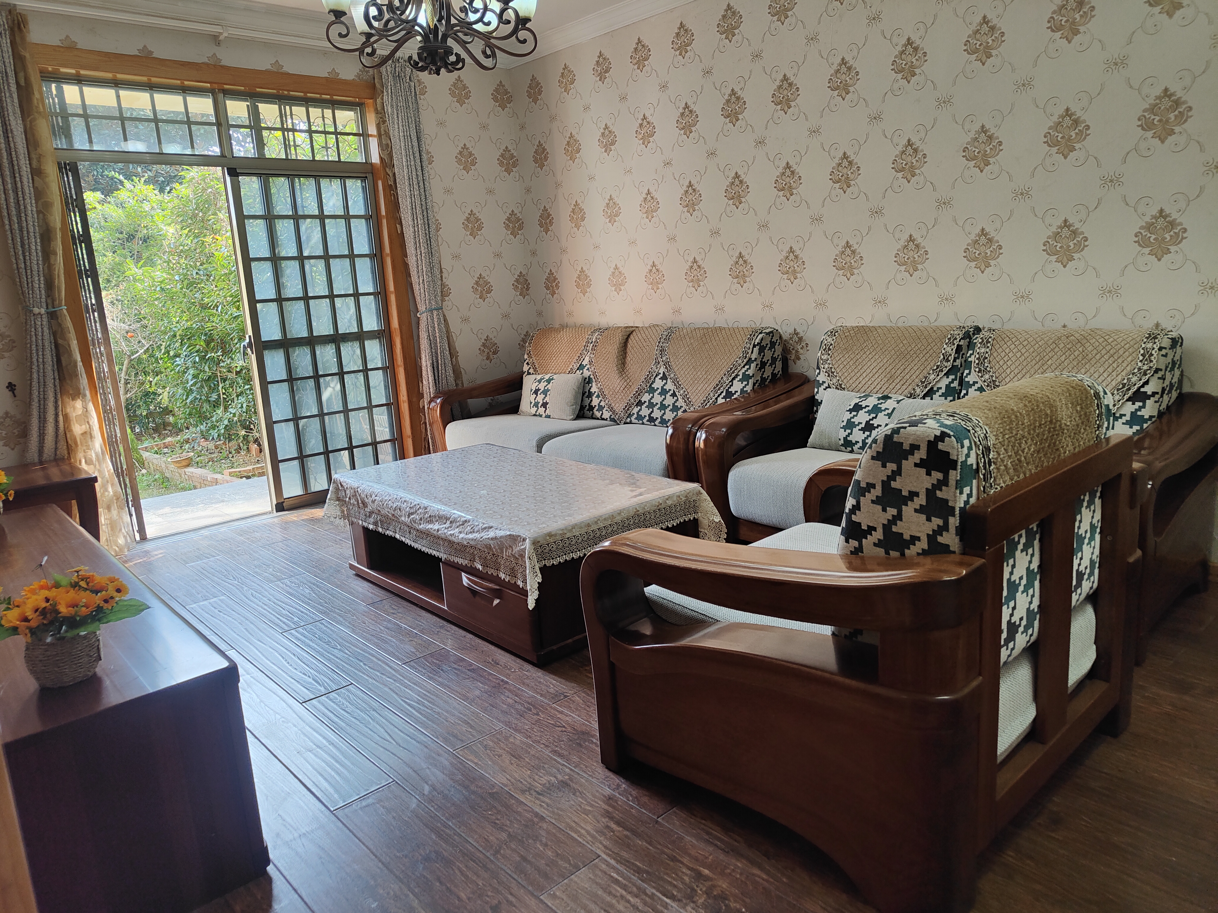 金元国际新城 2居室 2600元/月