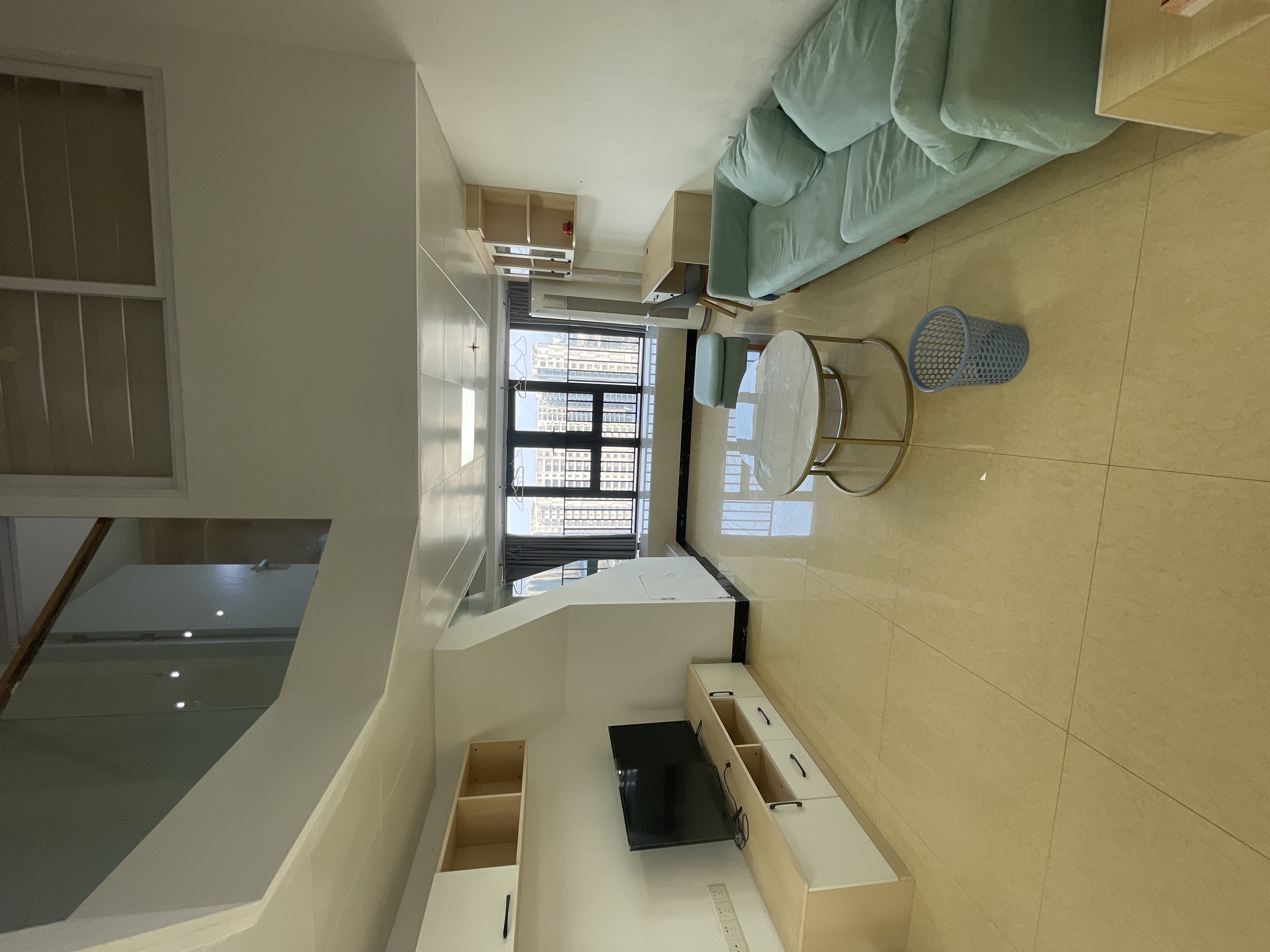 华南金谷 2居室 1750元/月