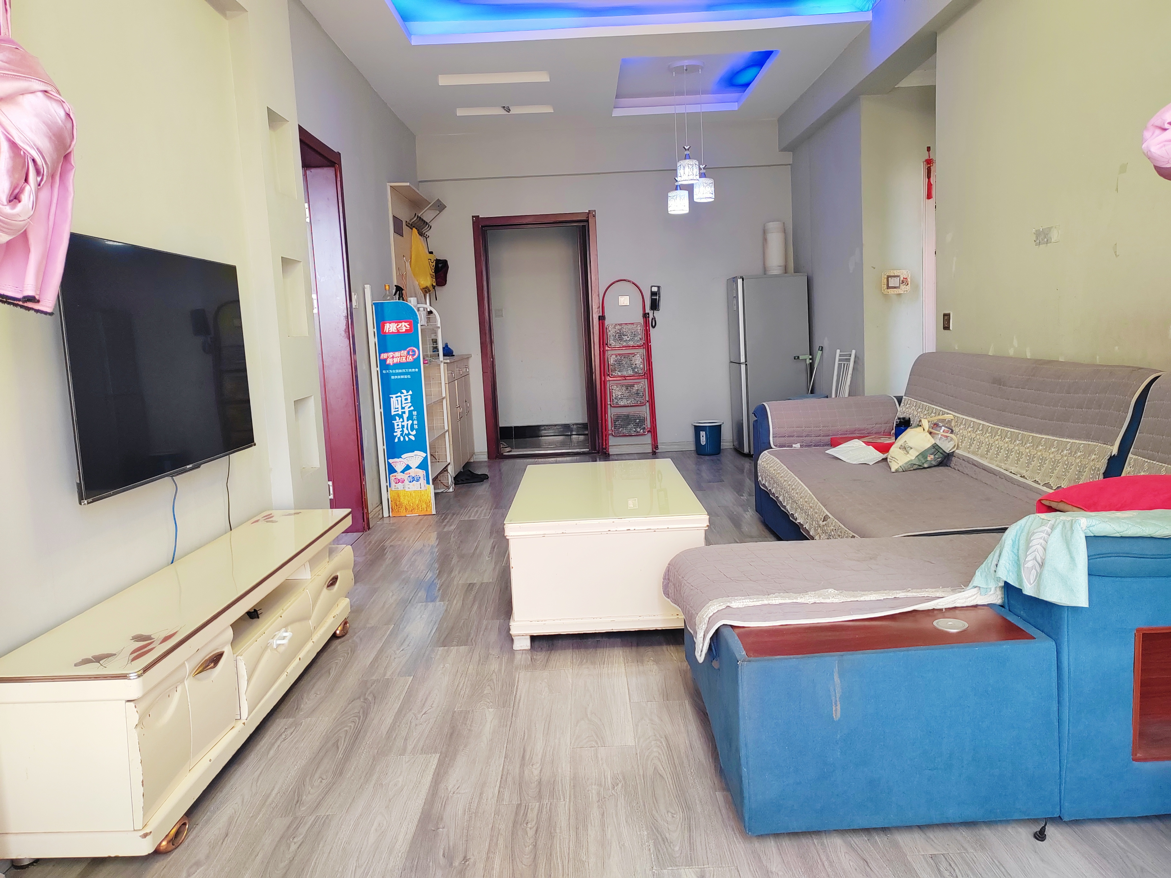 雍河院 2居室 1020元/月