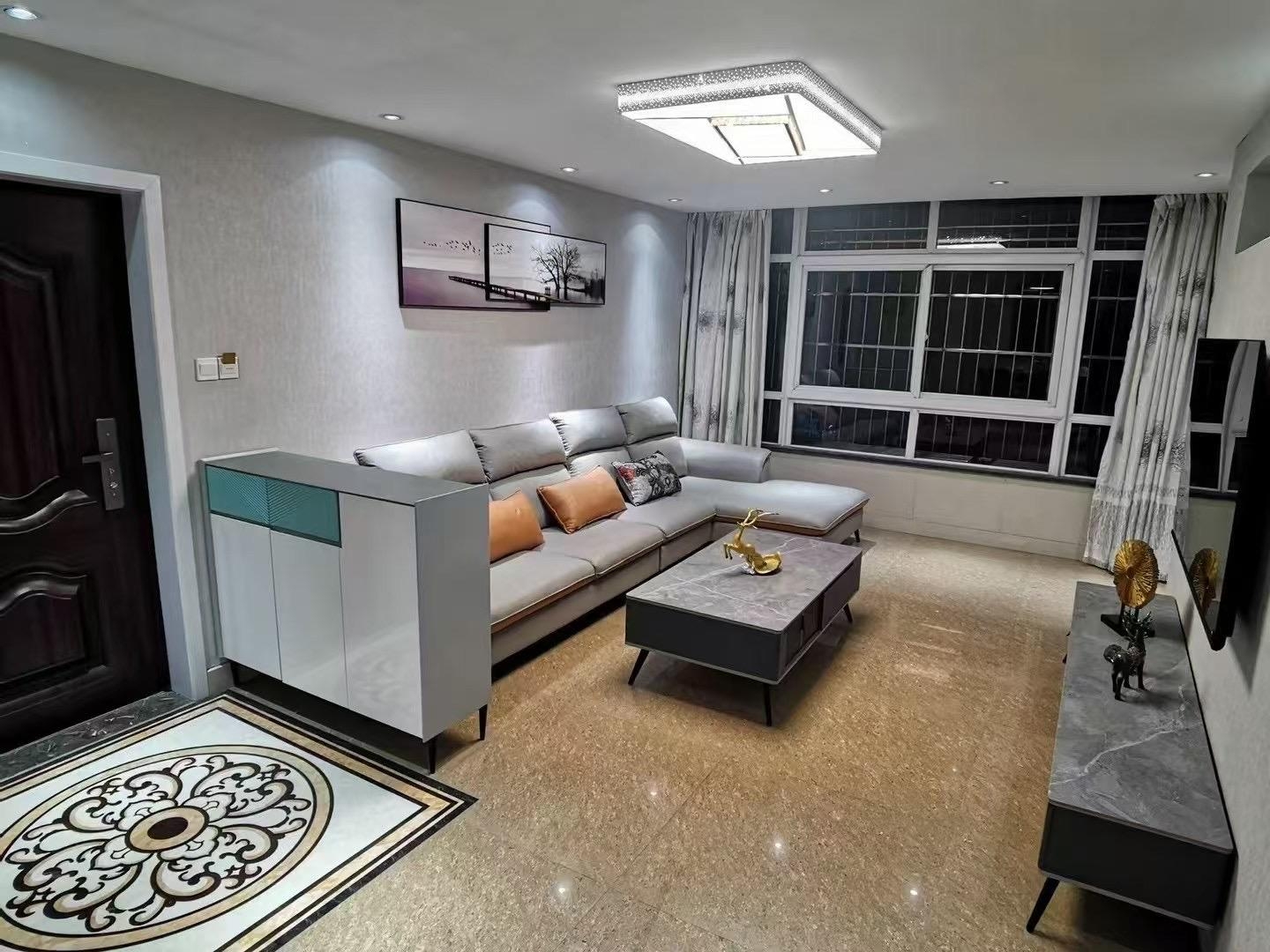 长益商业寓所19 1居室 108元/月