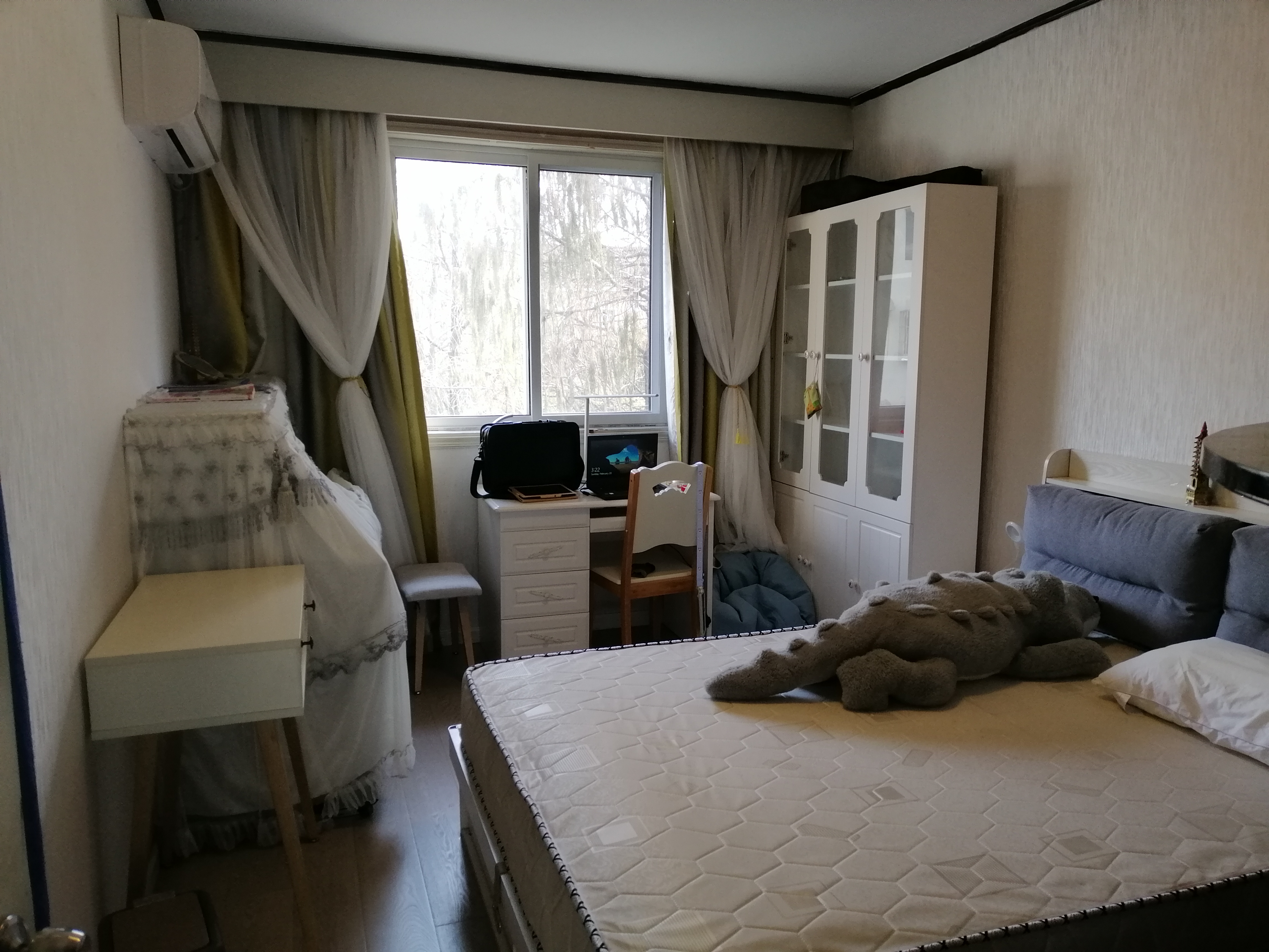 连波路228弄 随时看房·