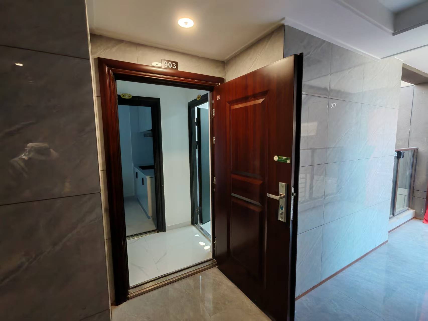 荆泽豪园 随时看房·