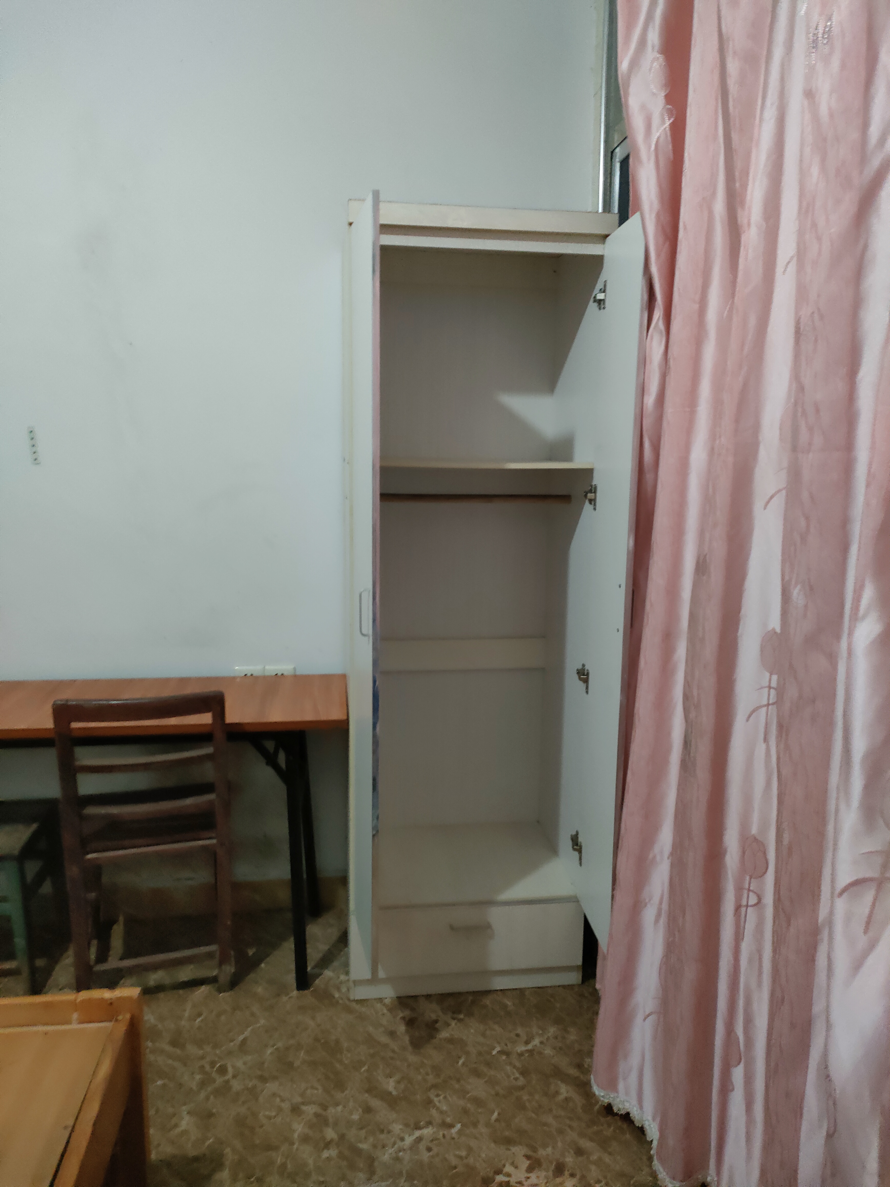 港口新村 随时看房·