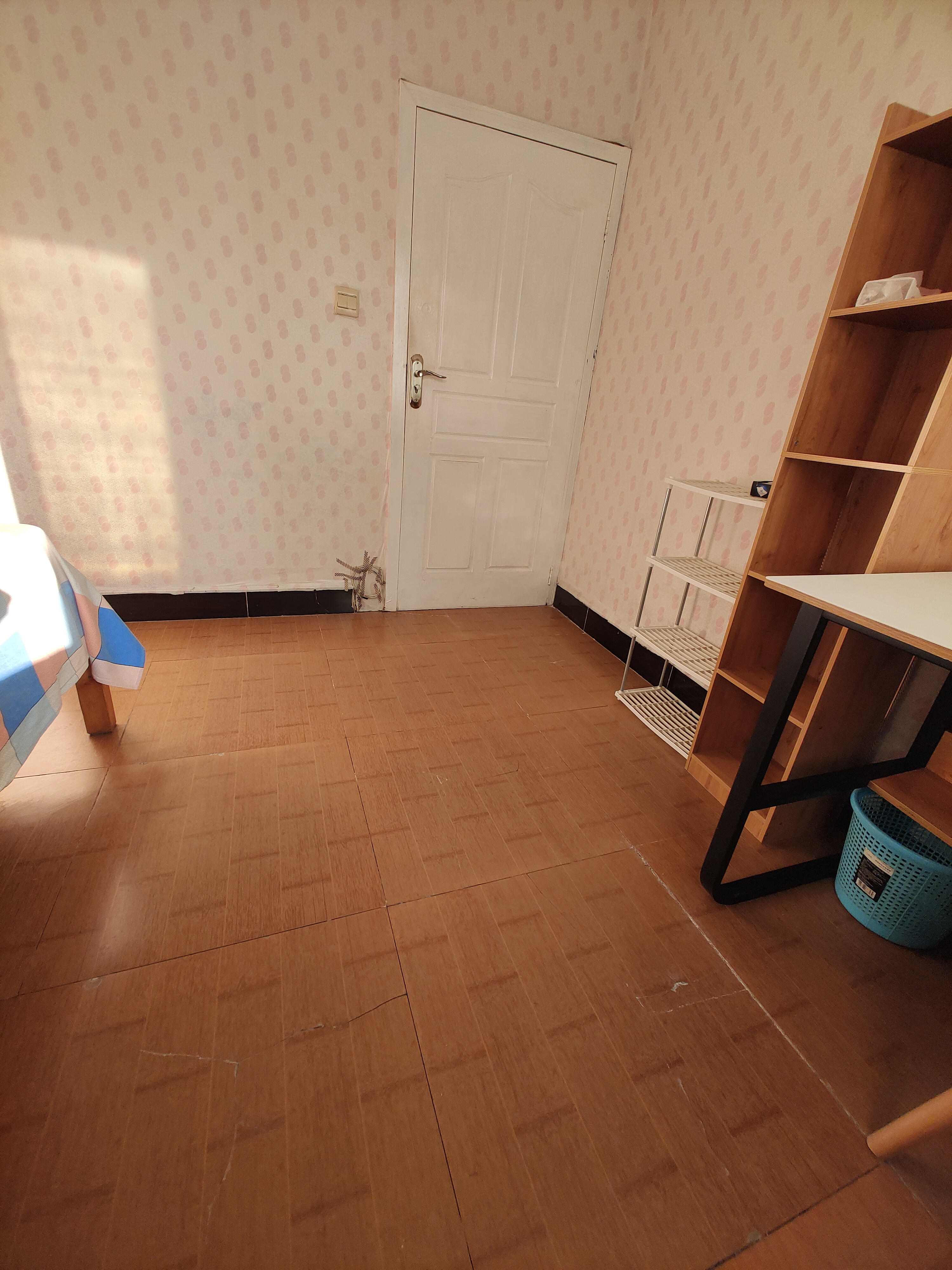 亚运村安慧里二区5号楼主卧 随时看房·