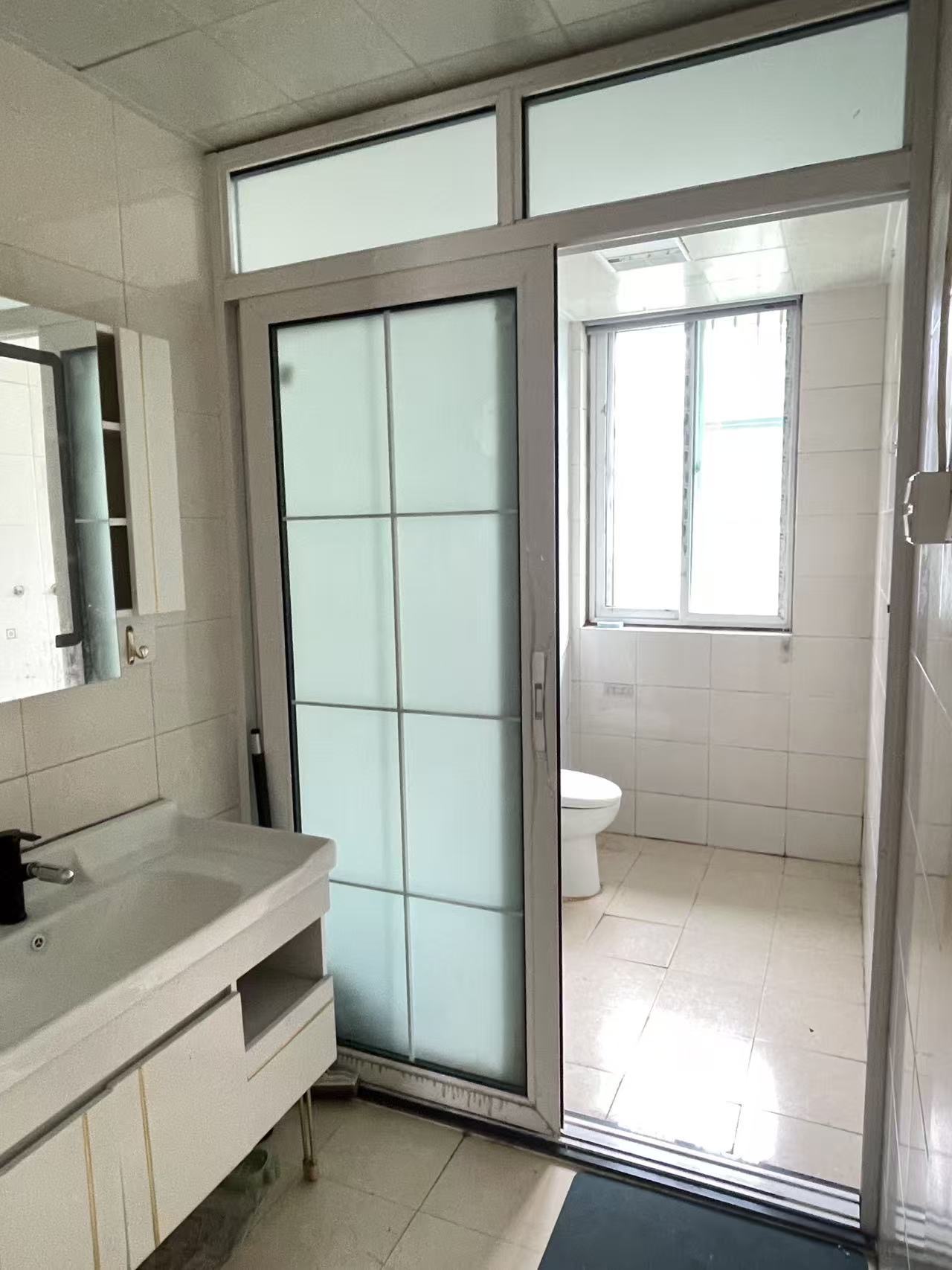 滨湖和园 随时看房·