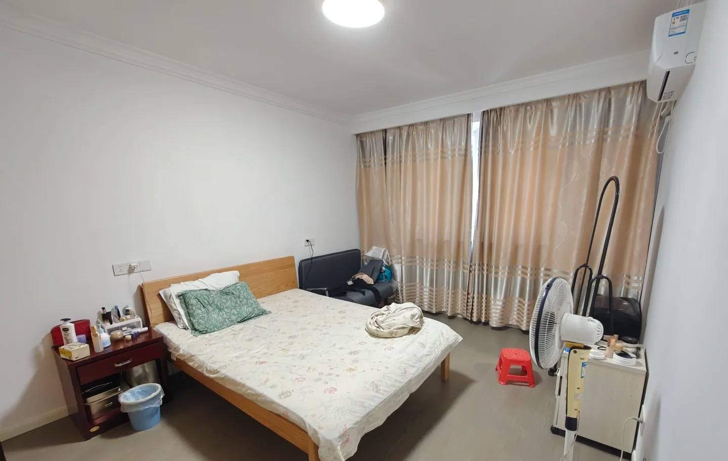 航华一村 随时看房·