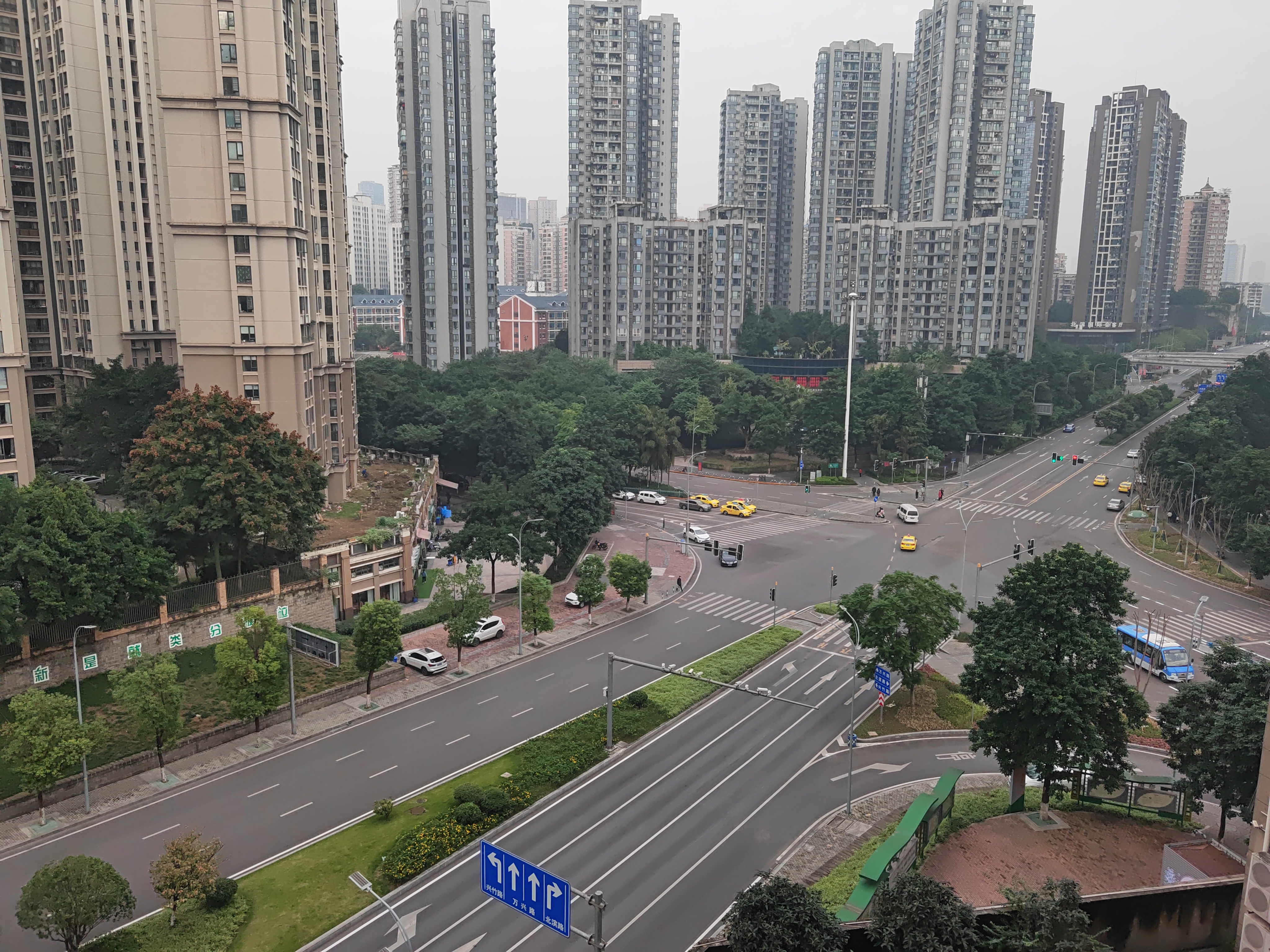 鹏润蓝海A区 随时看房·