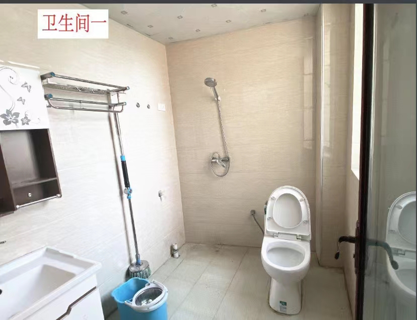 汤泉house 随时看房·