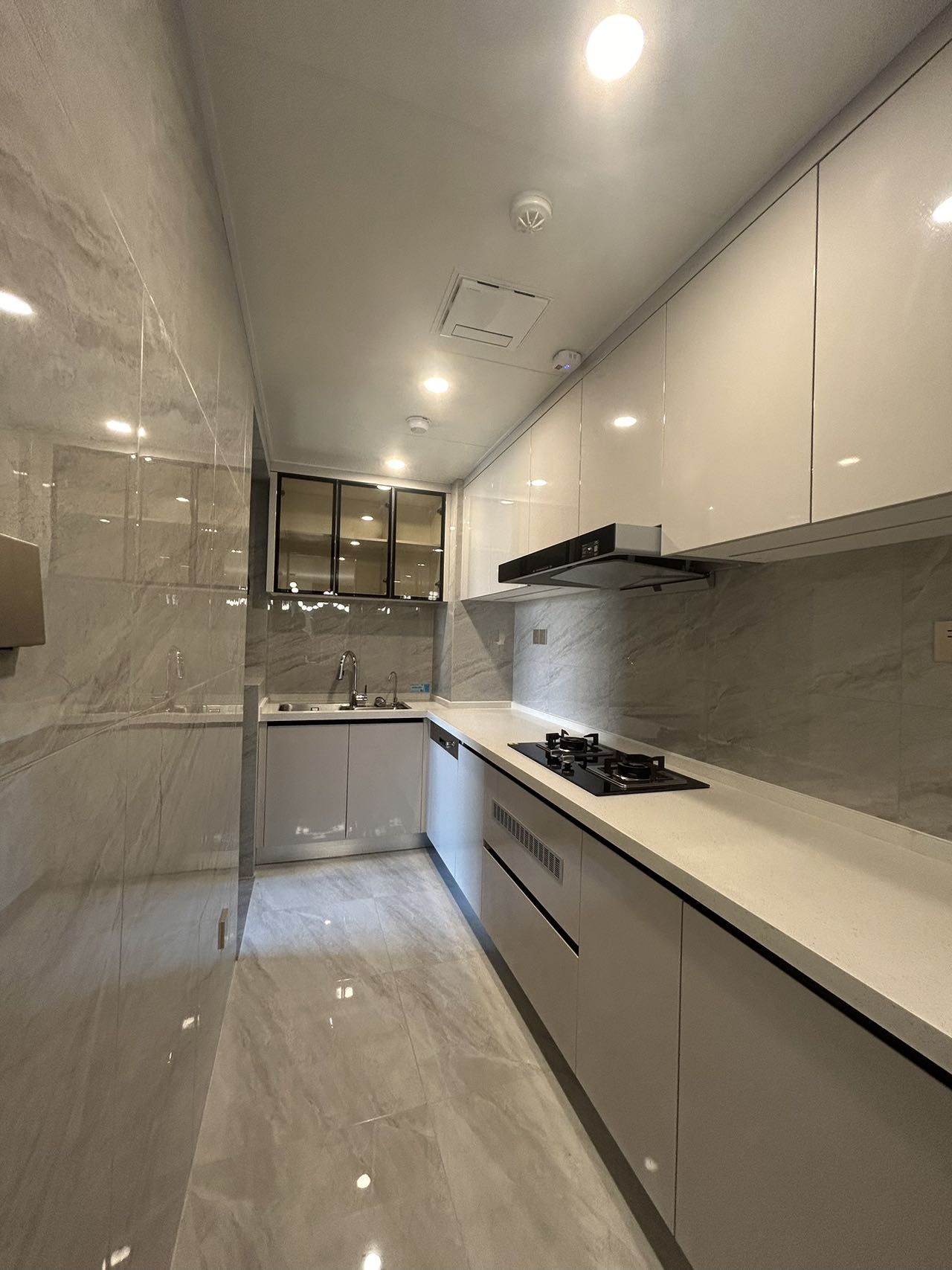 长嘉汇郎峯 随时看房·