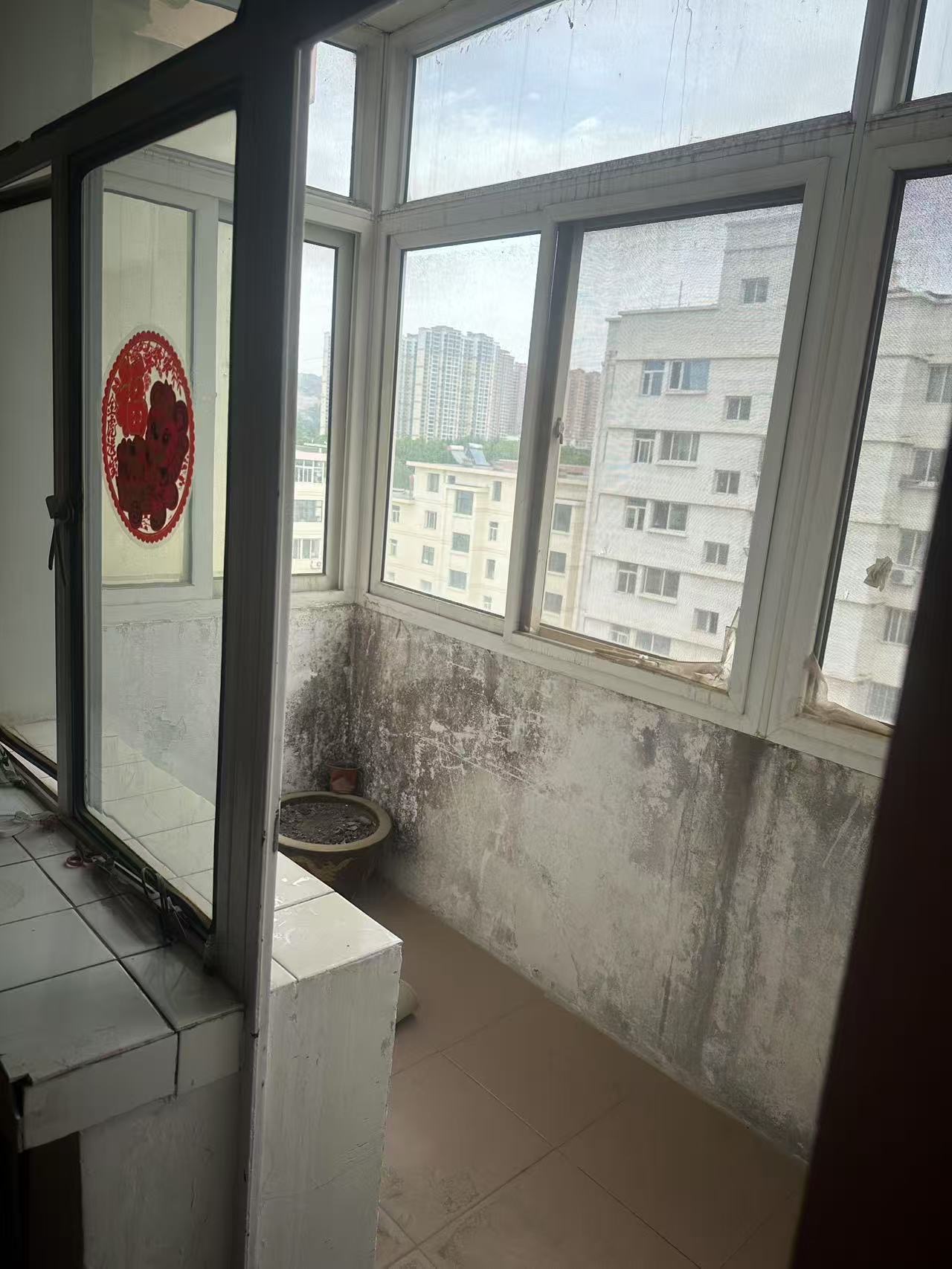 省五建小区 随时看房·