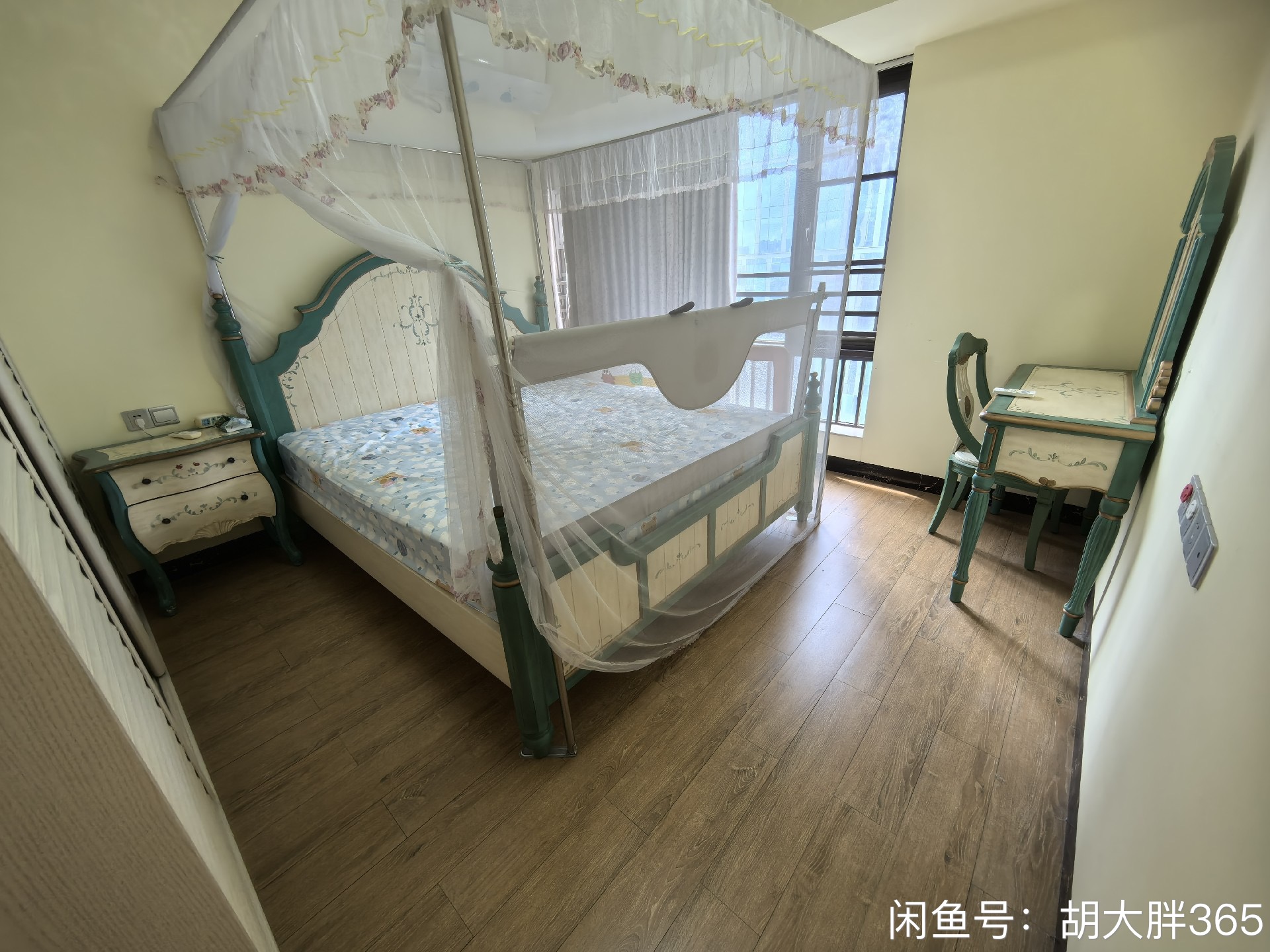 绿地公馆 随时看房·
