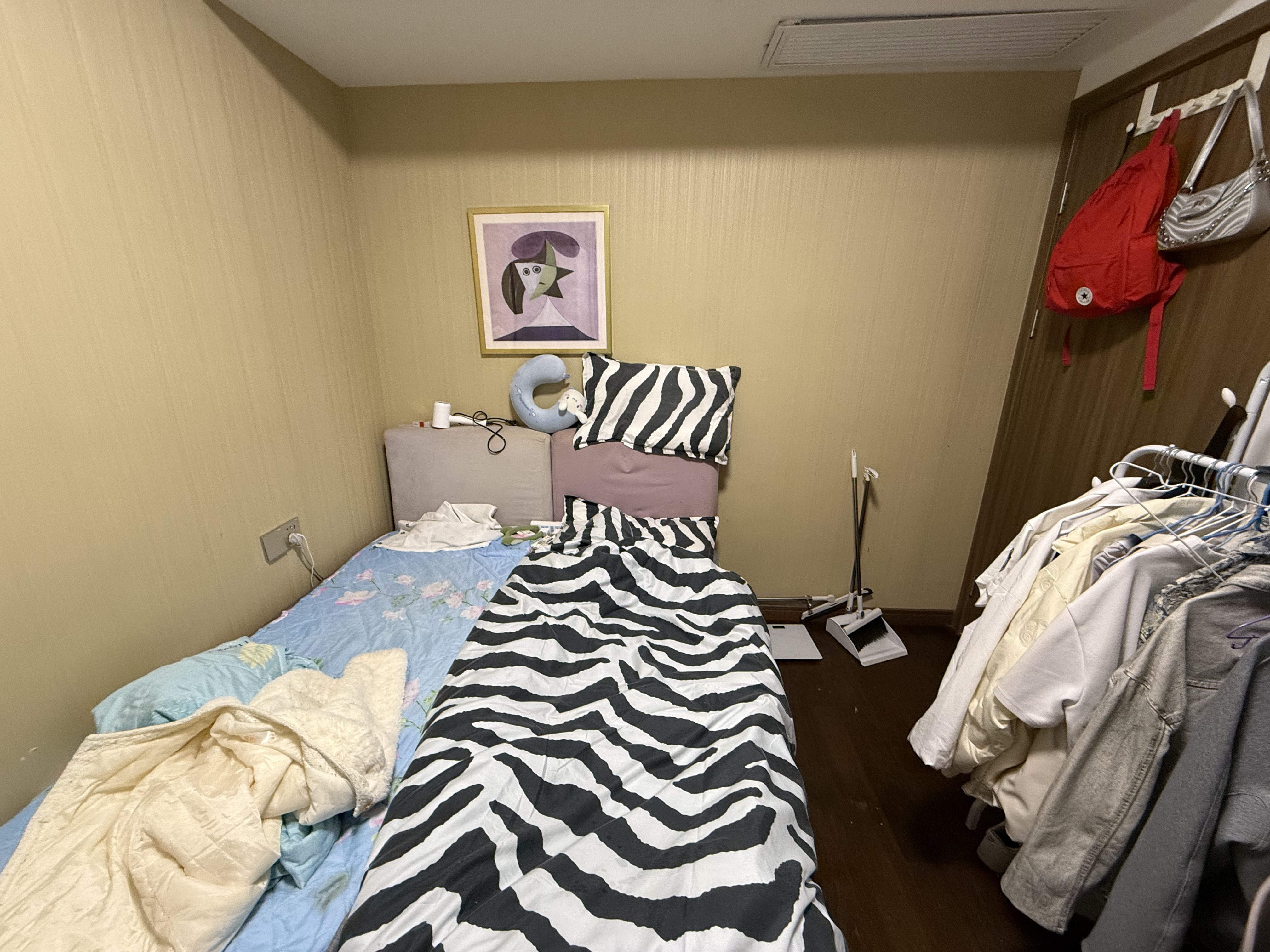 绿地光谷中心城 随时看房·