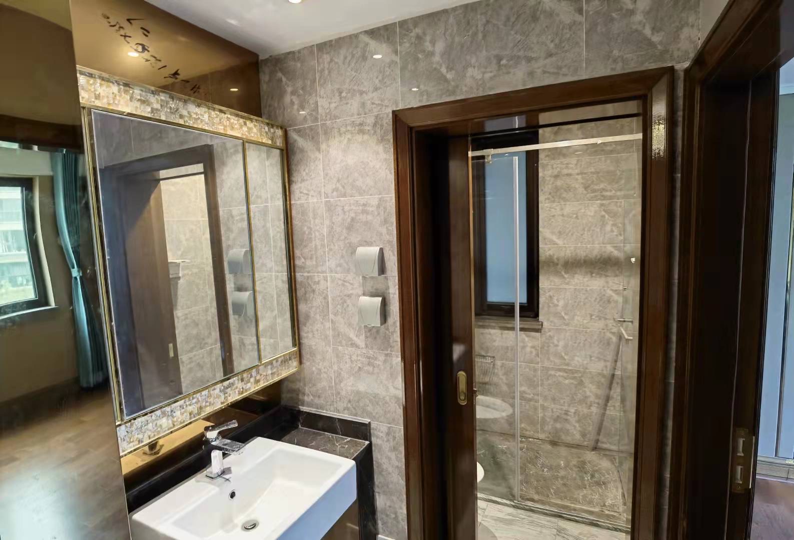 恒大华府 随时看房·