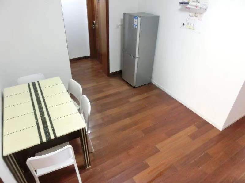 上海阳城 4居室 2550元/月