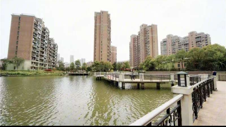 明天华城 随时看房·