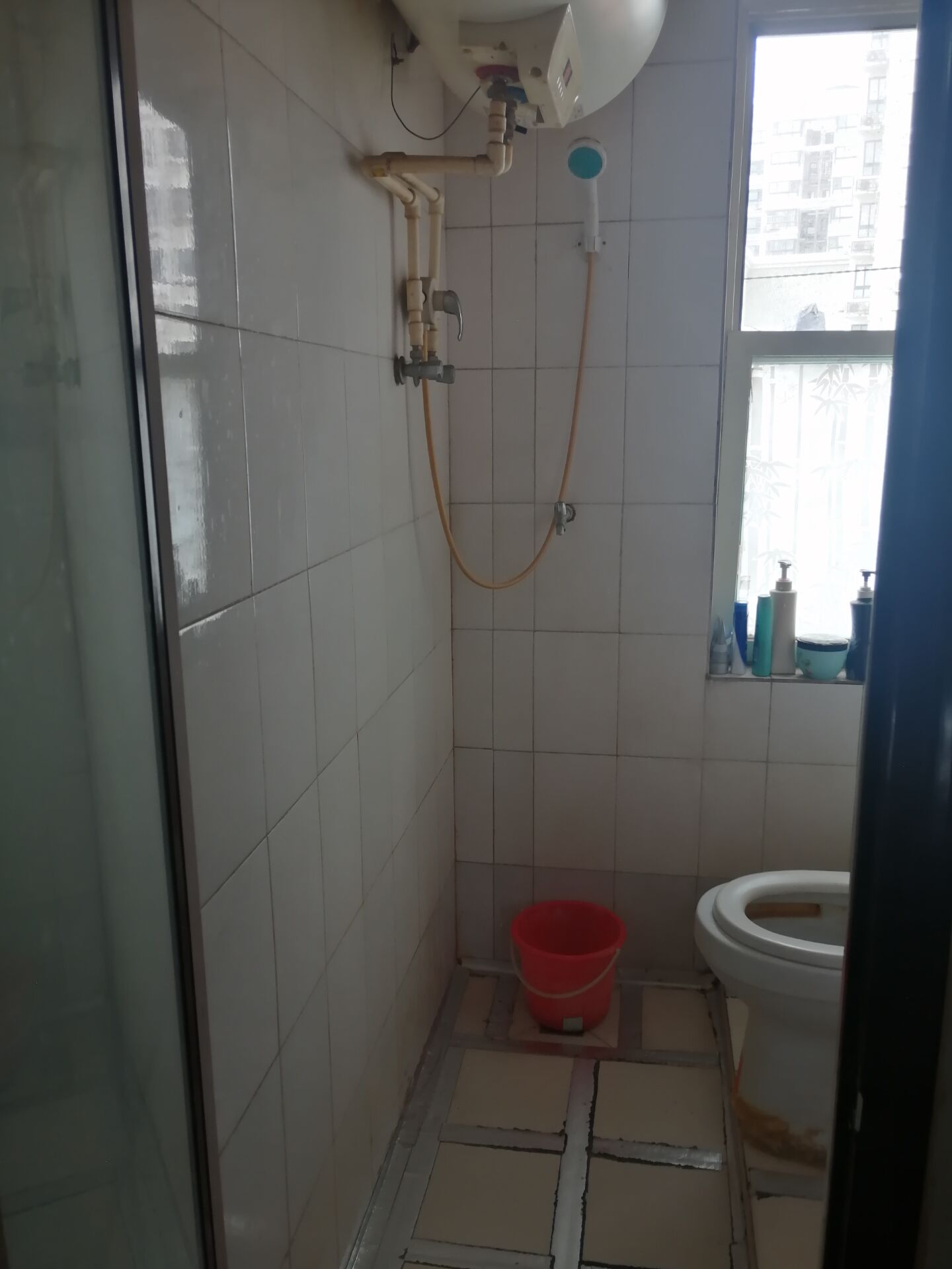 馆驿街新区旁 随时看房·