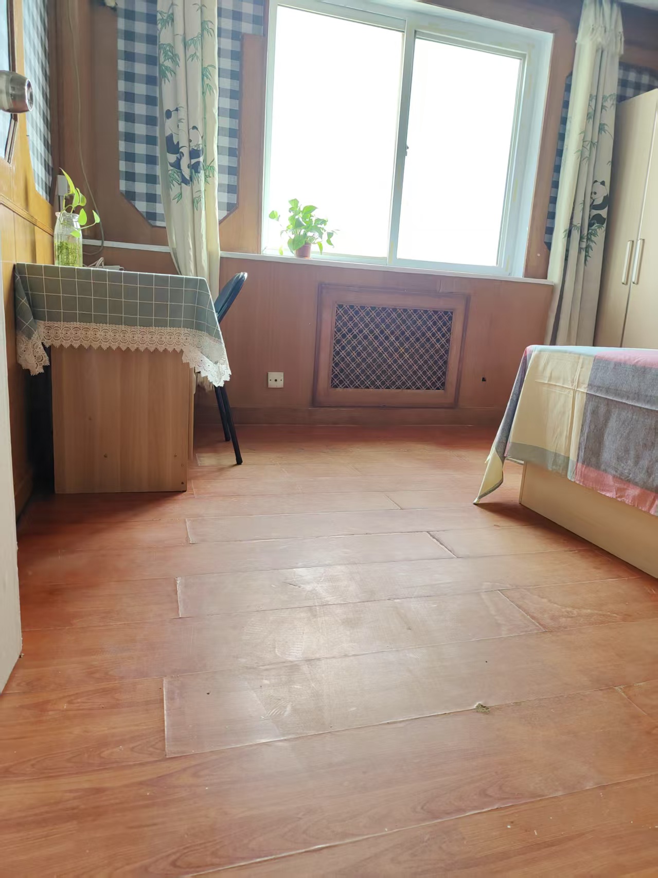 东城区广渠门忠实里南街2号楼 随时看房·