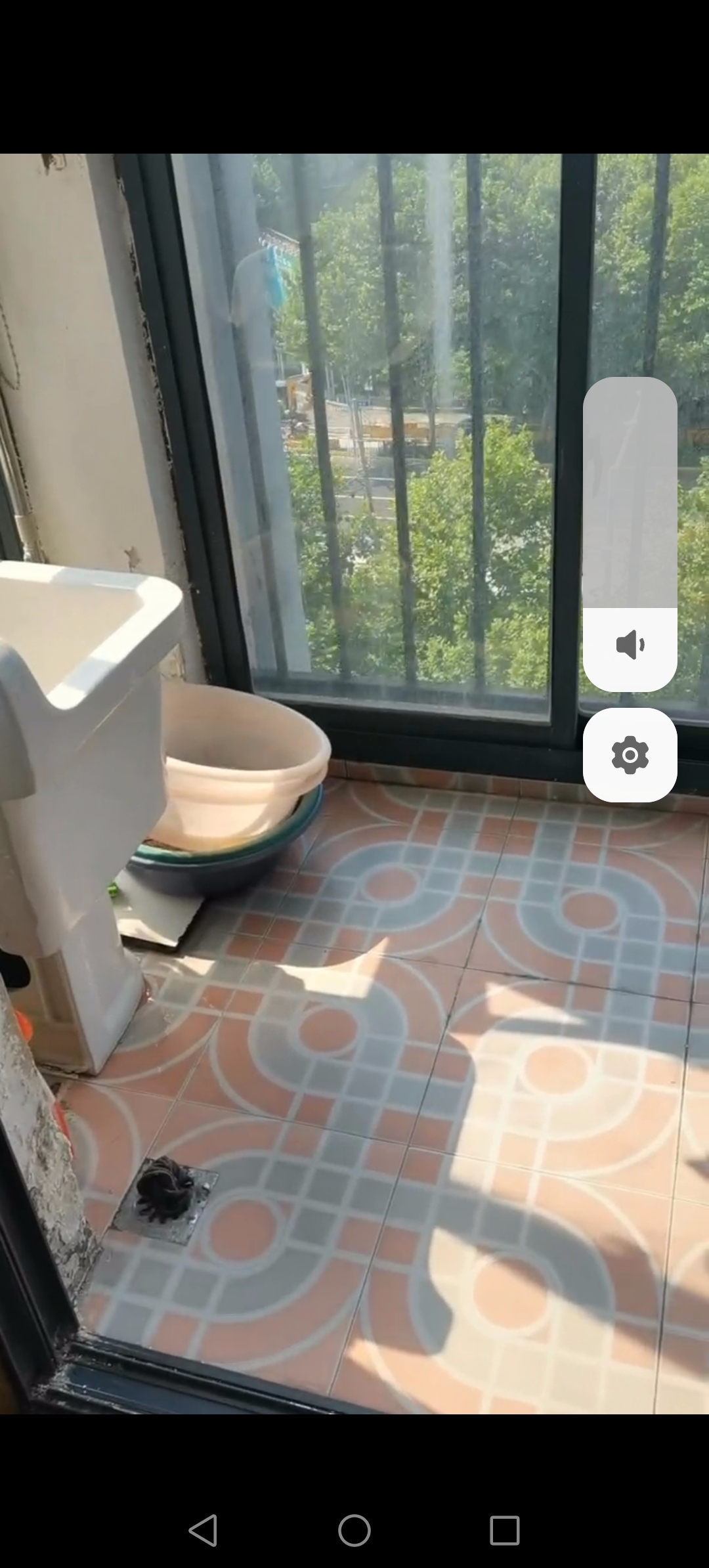 龙威名邸 随时看房·