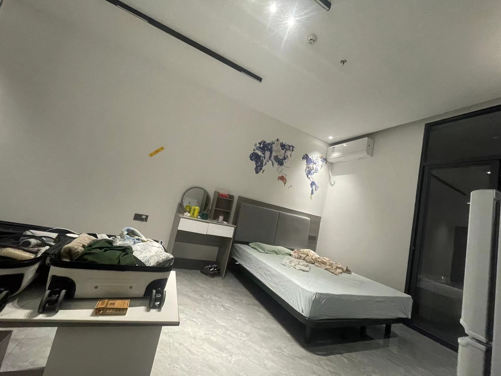 陈店镇沟湖鑫骏逸斜对面华韵公寓 1居室 1200元/月