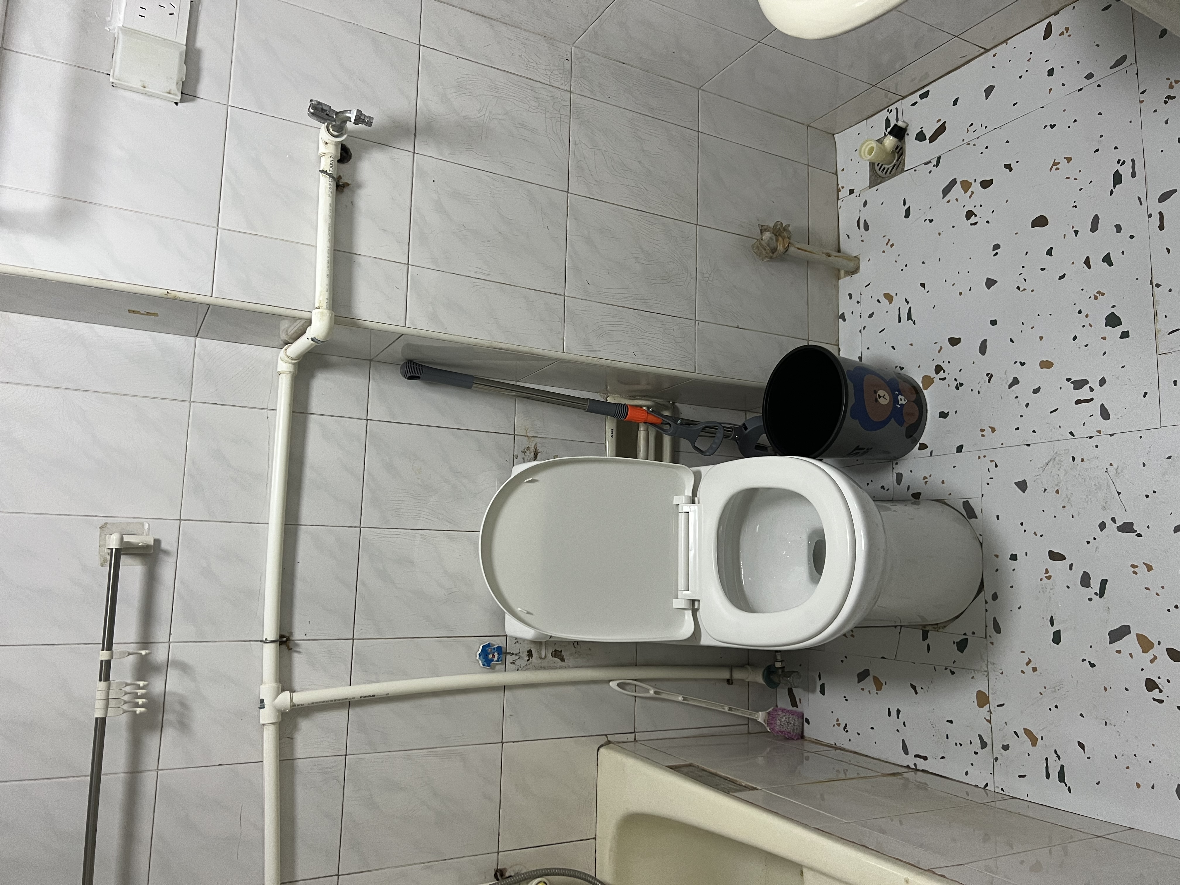 欣顺小区 随时看房·