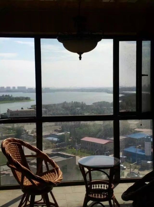 万科香湖盛景 随时看房·