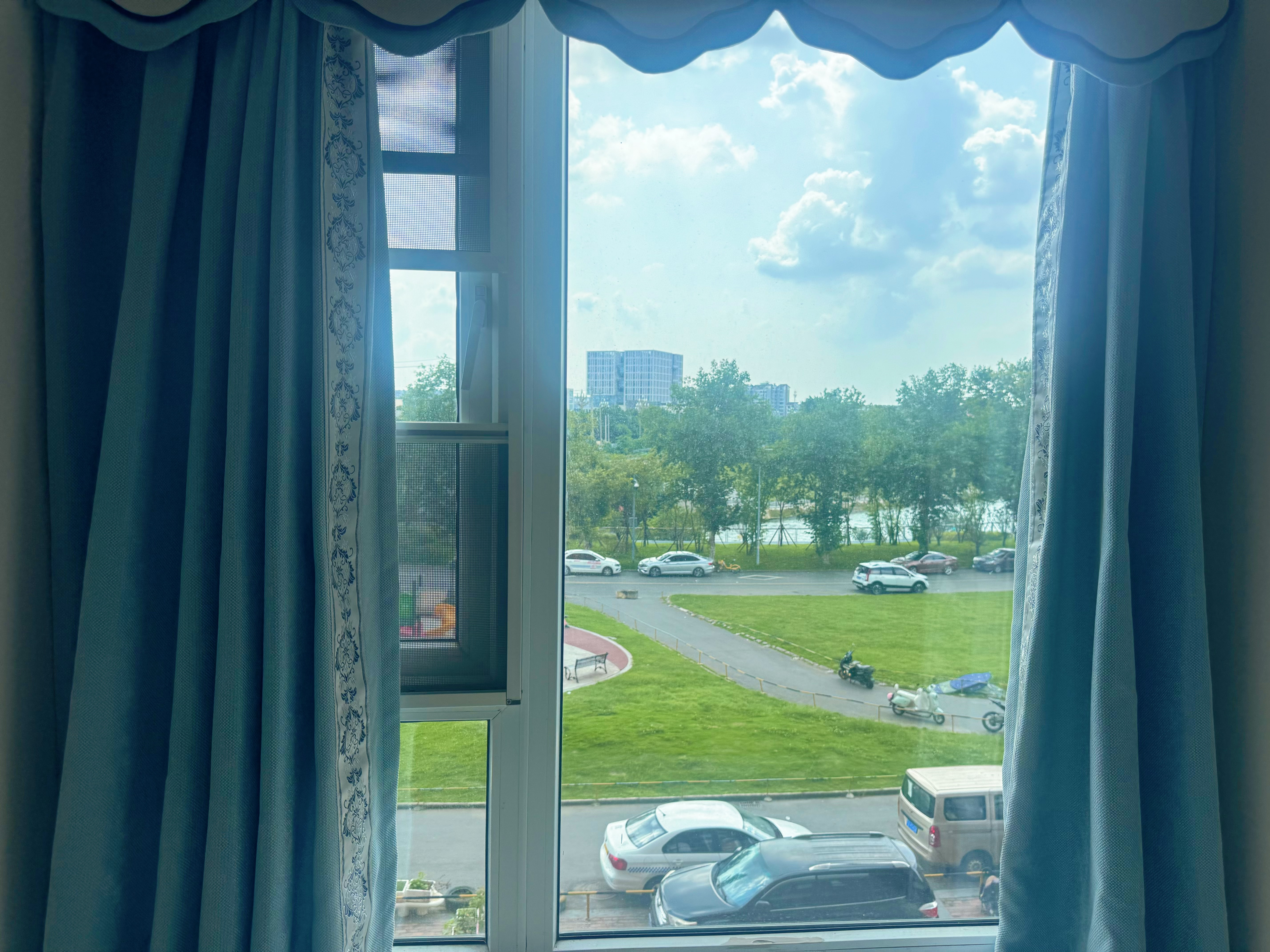 蓝光圣菲悦城二期 随时看房·