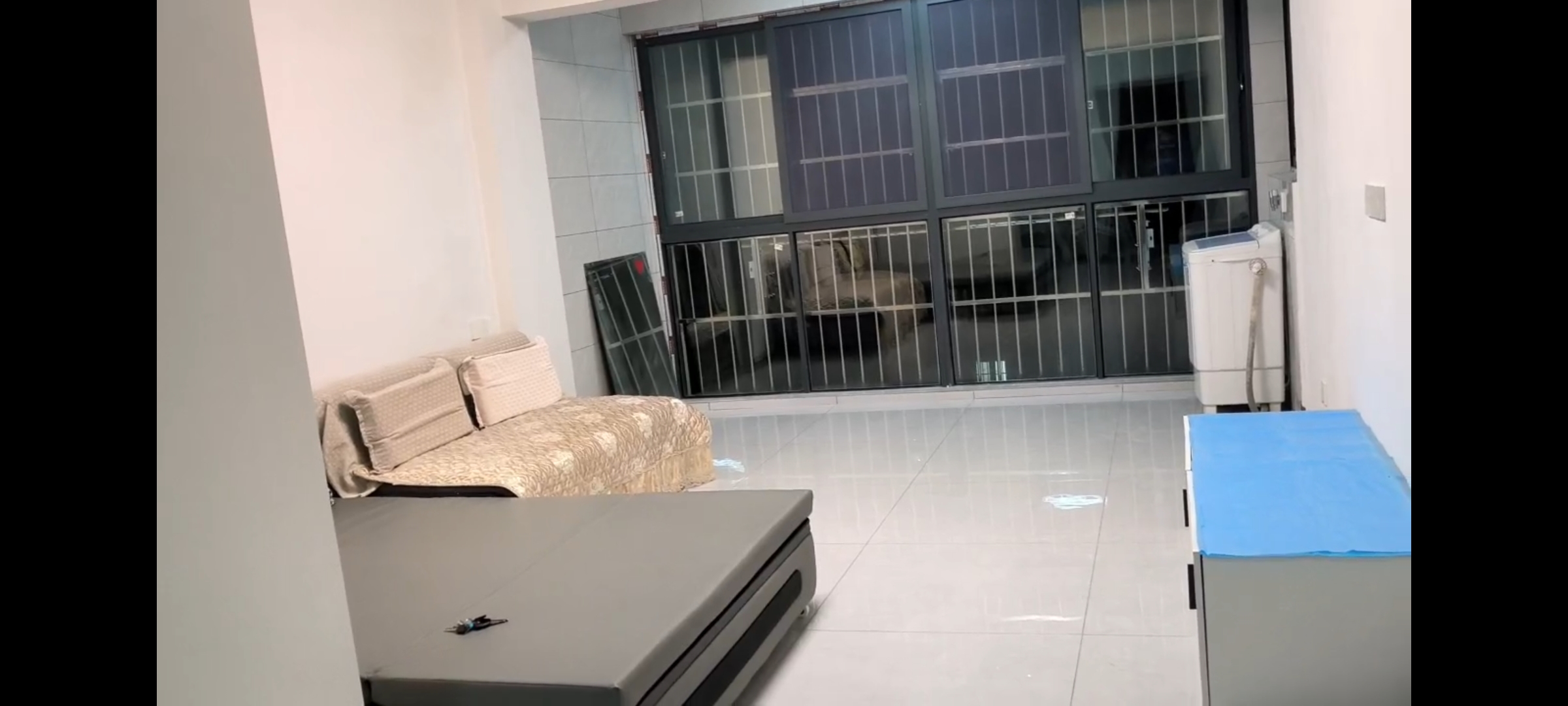 荷花园一期 随时看房·