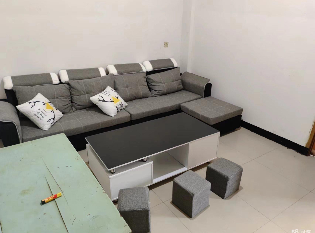 五路口古茗奶茶楼上 3居室 625元/月